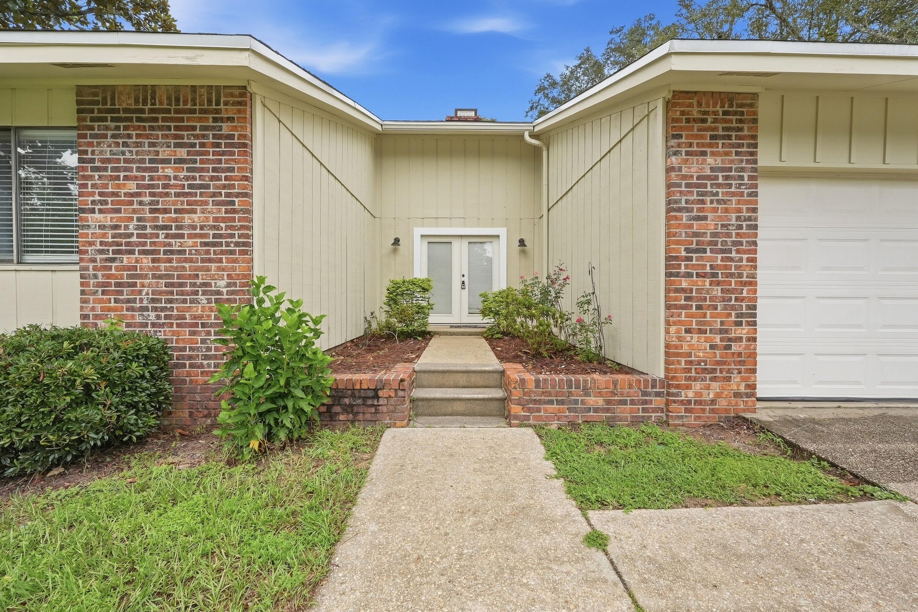 BLUEWATER BAY VILLAGE 1A - Residential Lease