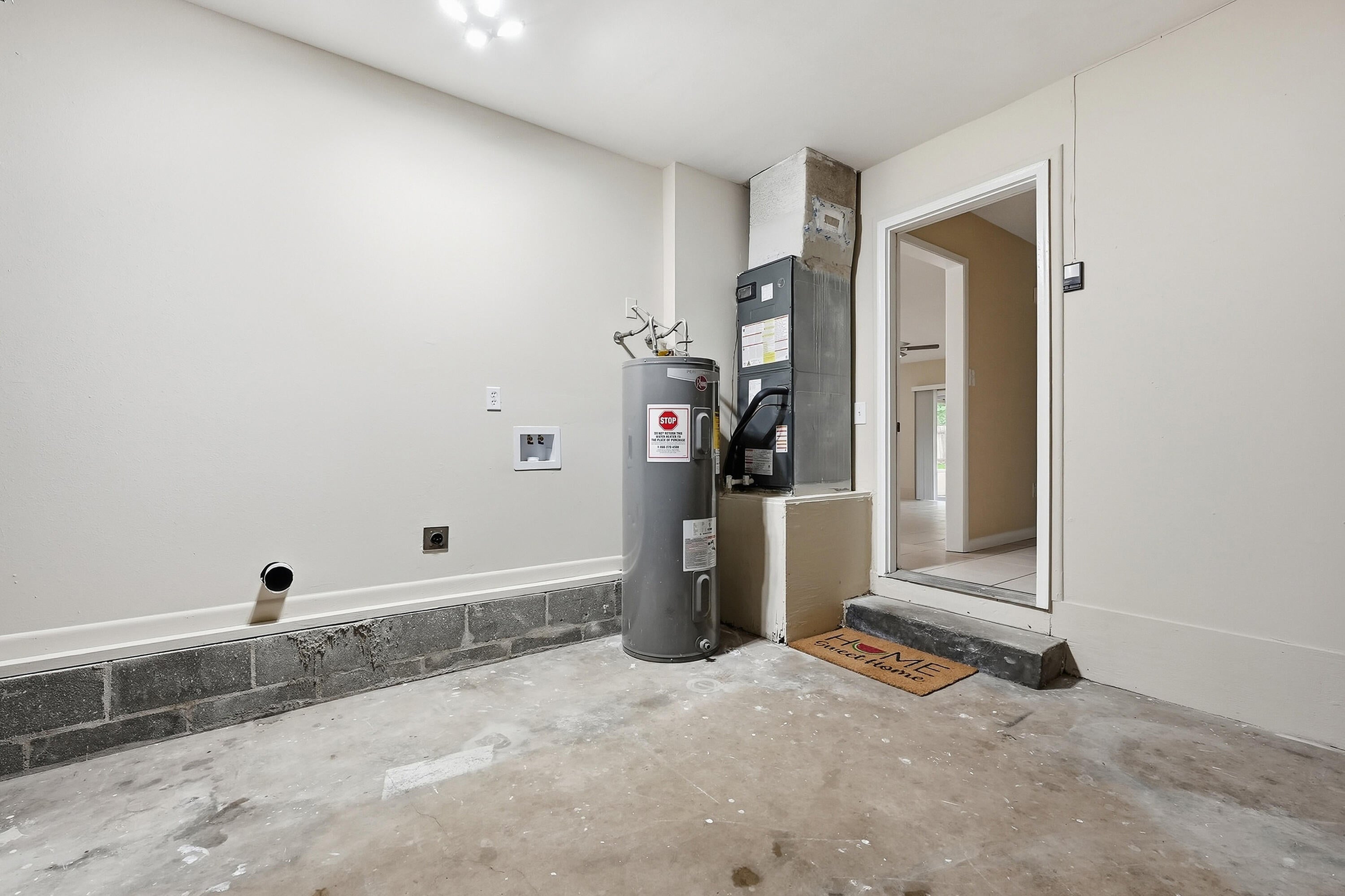 BLUEWATER BAY VILLAGE 1A - Residential Lease