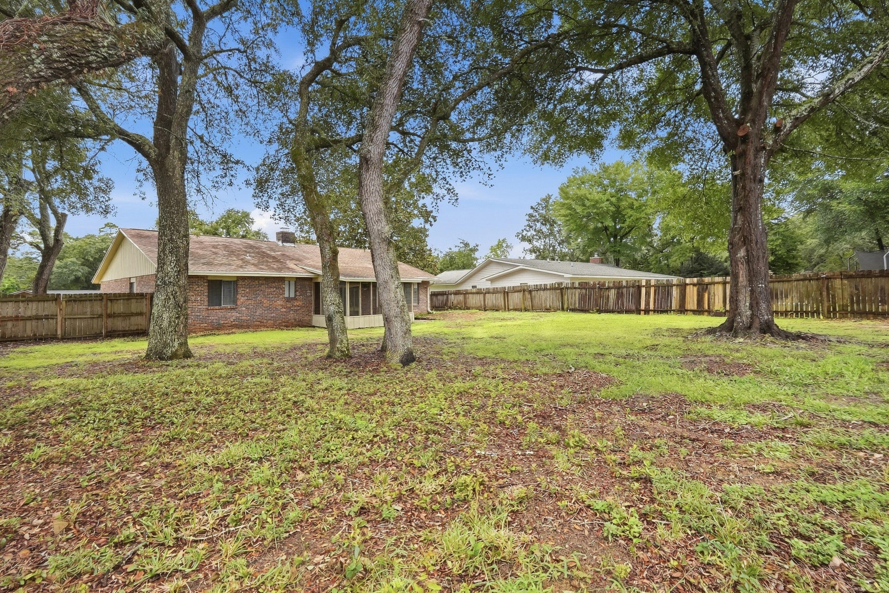 BLUEWATER BAY VILLAGE 1A - Residential Lease