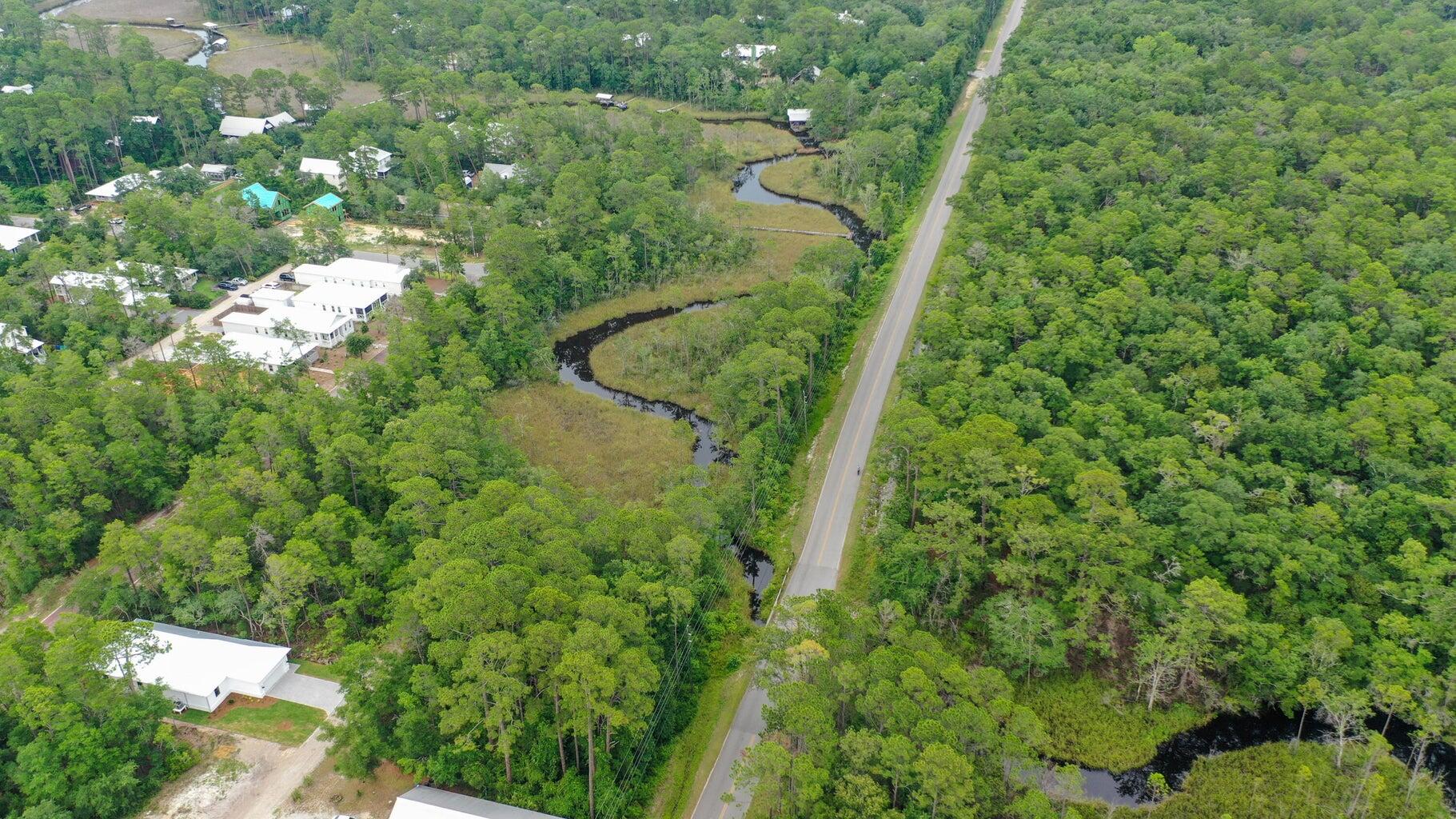 GRAYTON BAYOU - Land