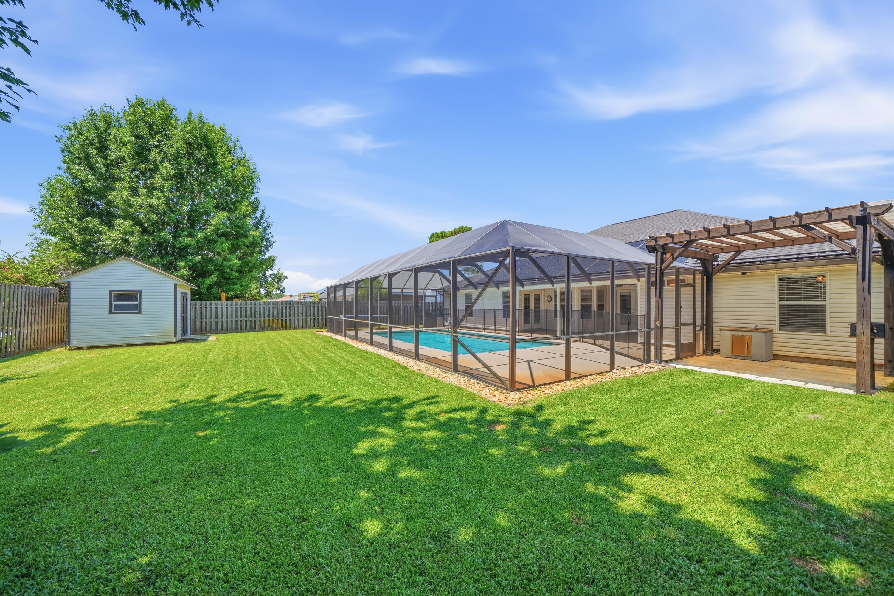 SKYRIDGE ESTATES - Residential