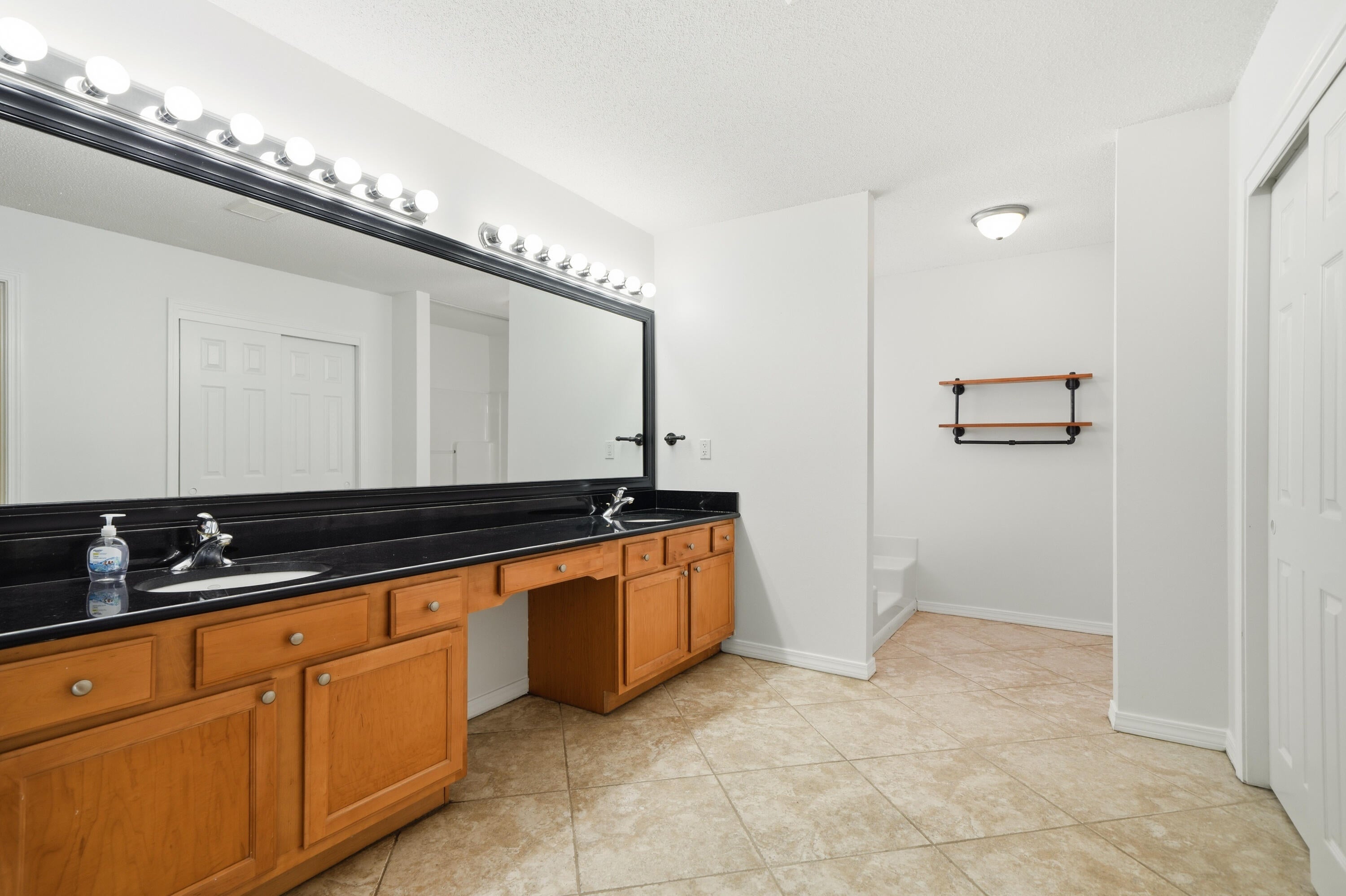 SKYRIDGE ESTATES - Residential