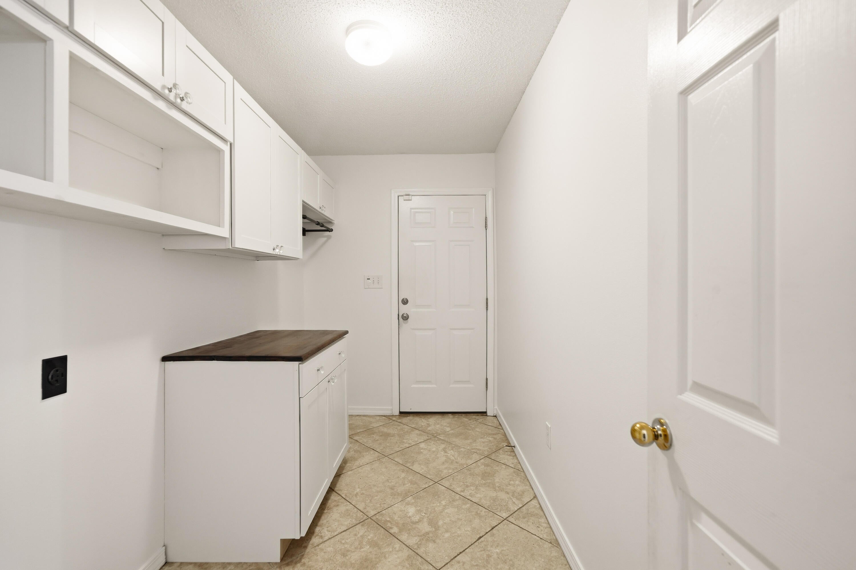 SKYRIDGE ESTATES - Residential