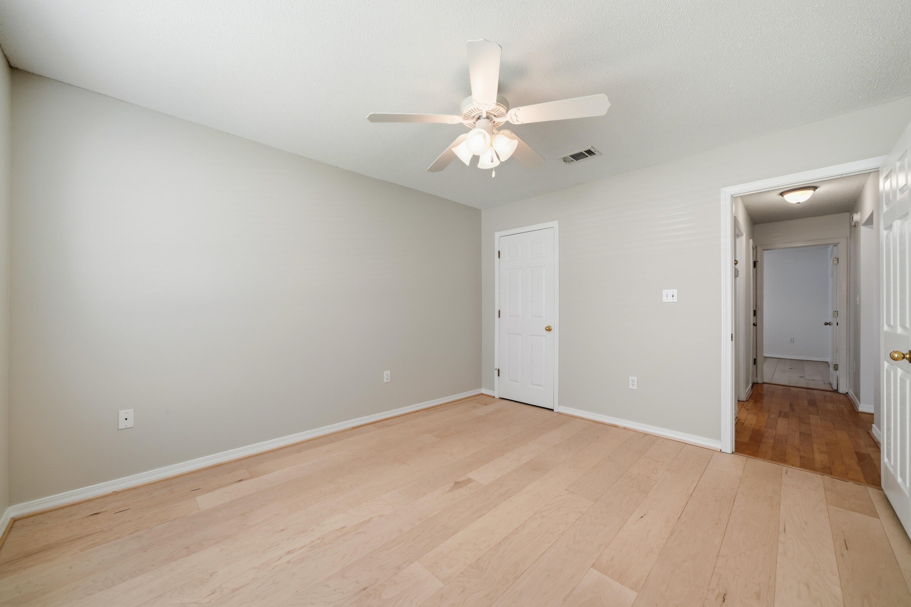 SKYRIDGE ESTATES - Residential
