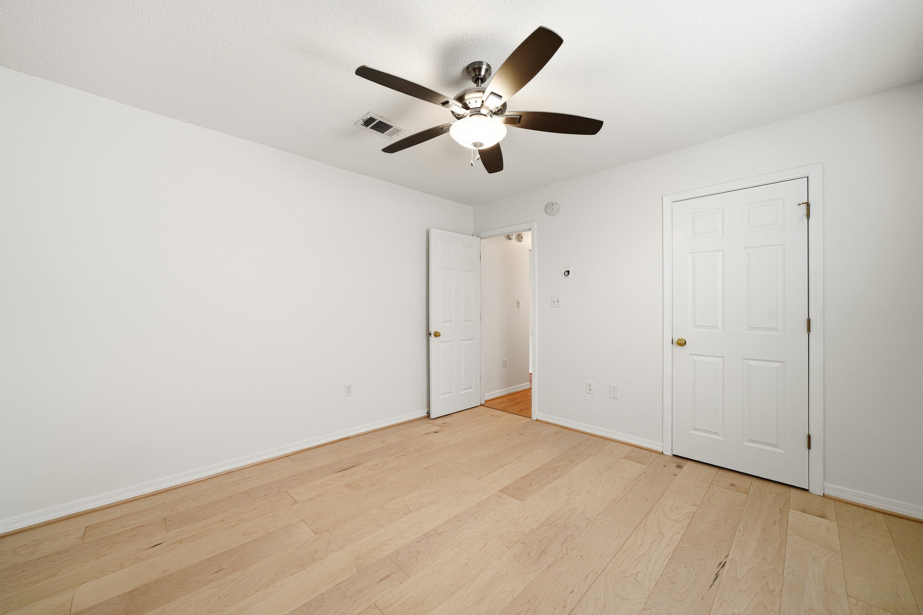 SKYRIDGE ESTATES - Residential