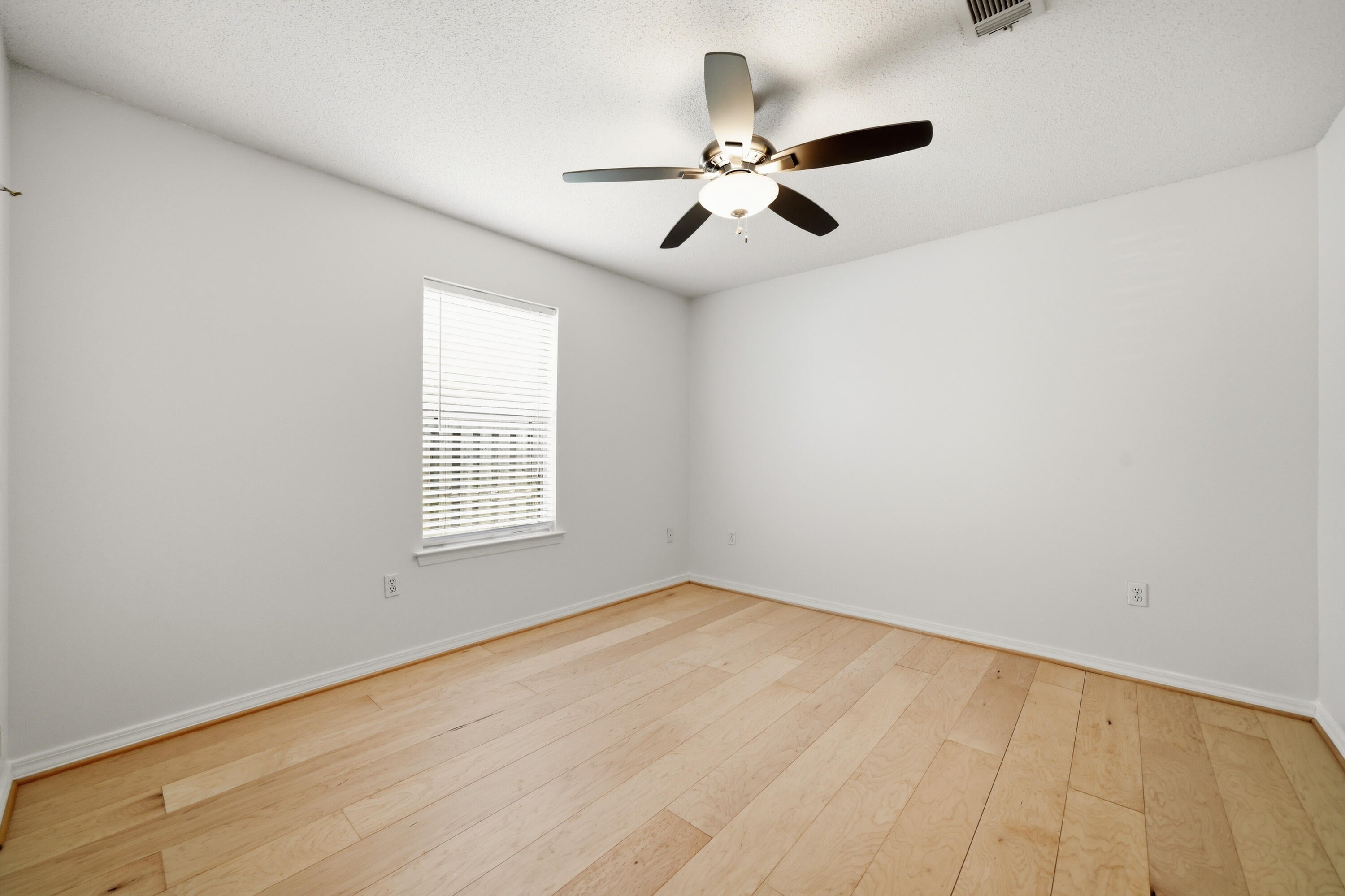 SKYRIDGE ESTATES - Residential