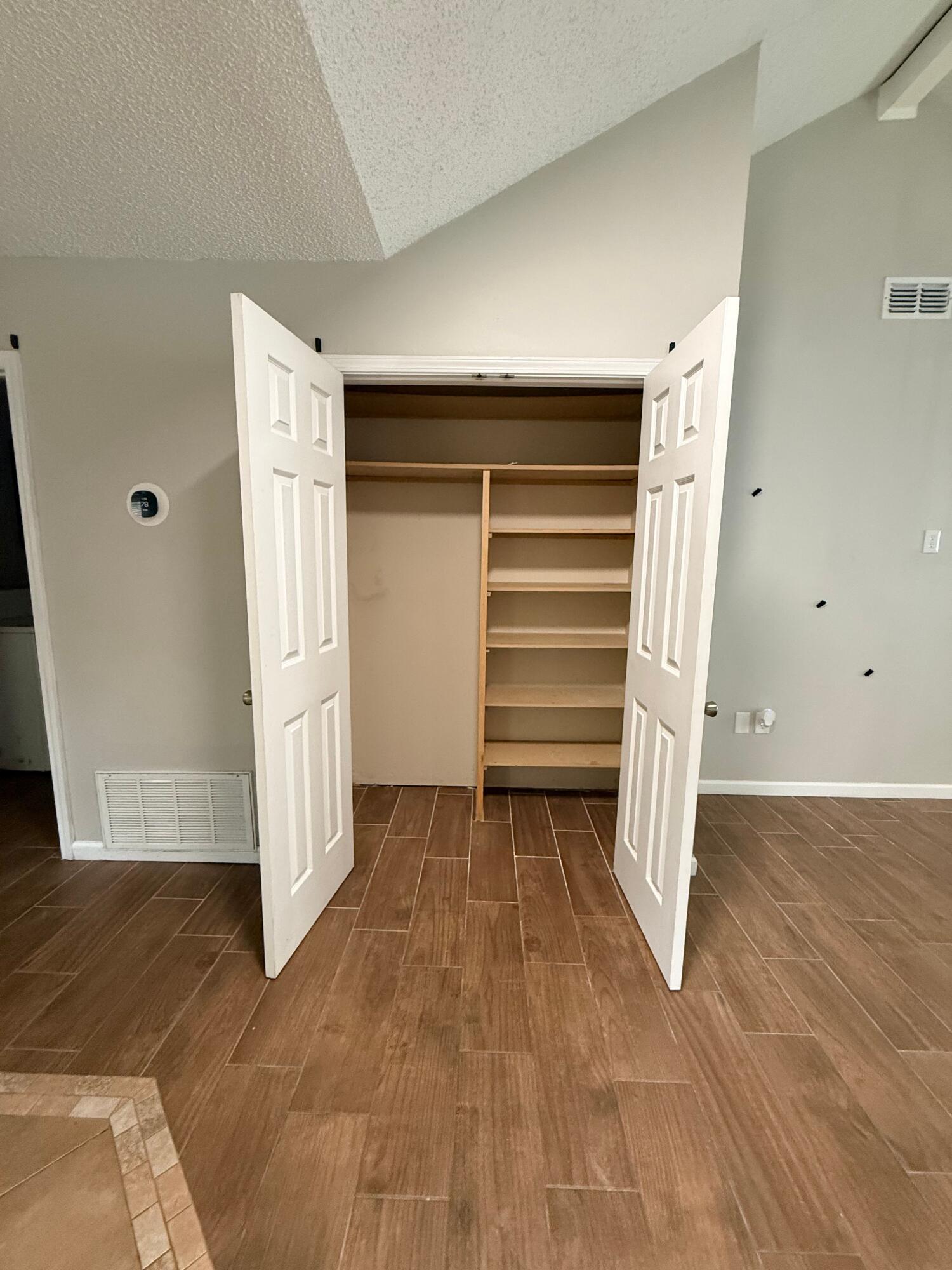 hidden trails ph 1 lot 13 - Residential Lease