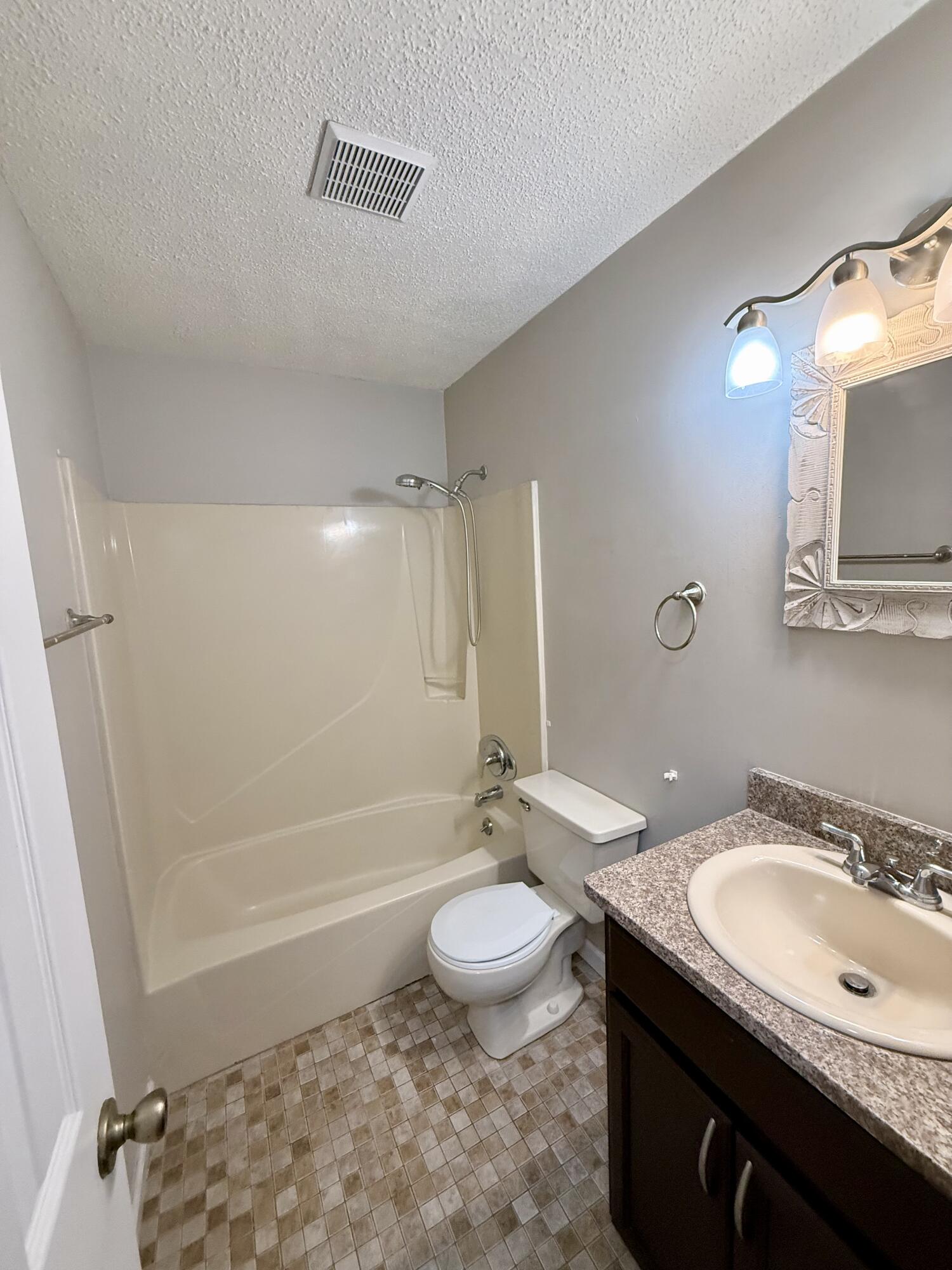 hidden trails ph 1 lot 13 - Residential Lease