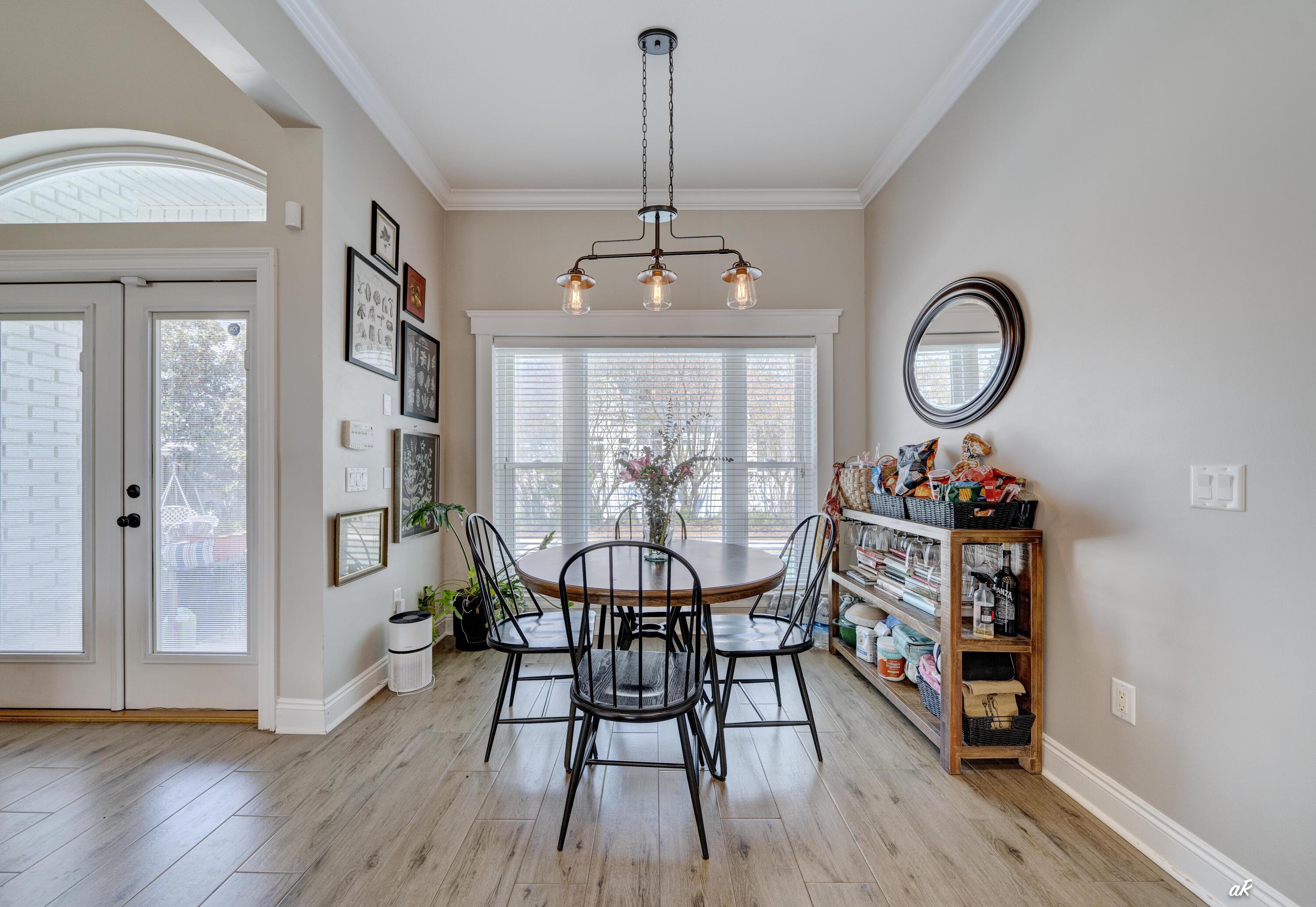 CANDLEWICK ACRES - Residential