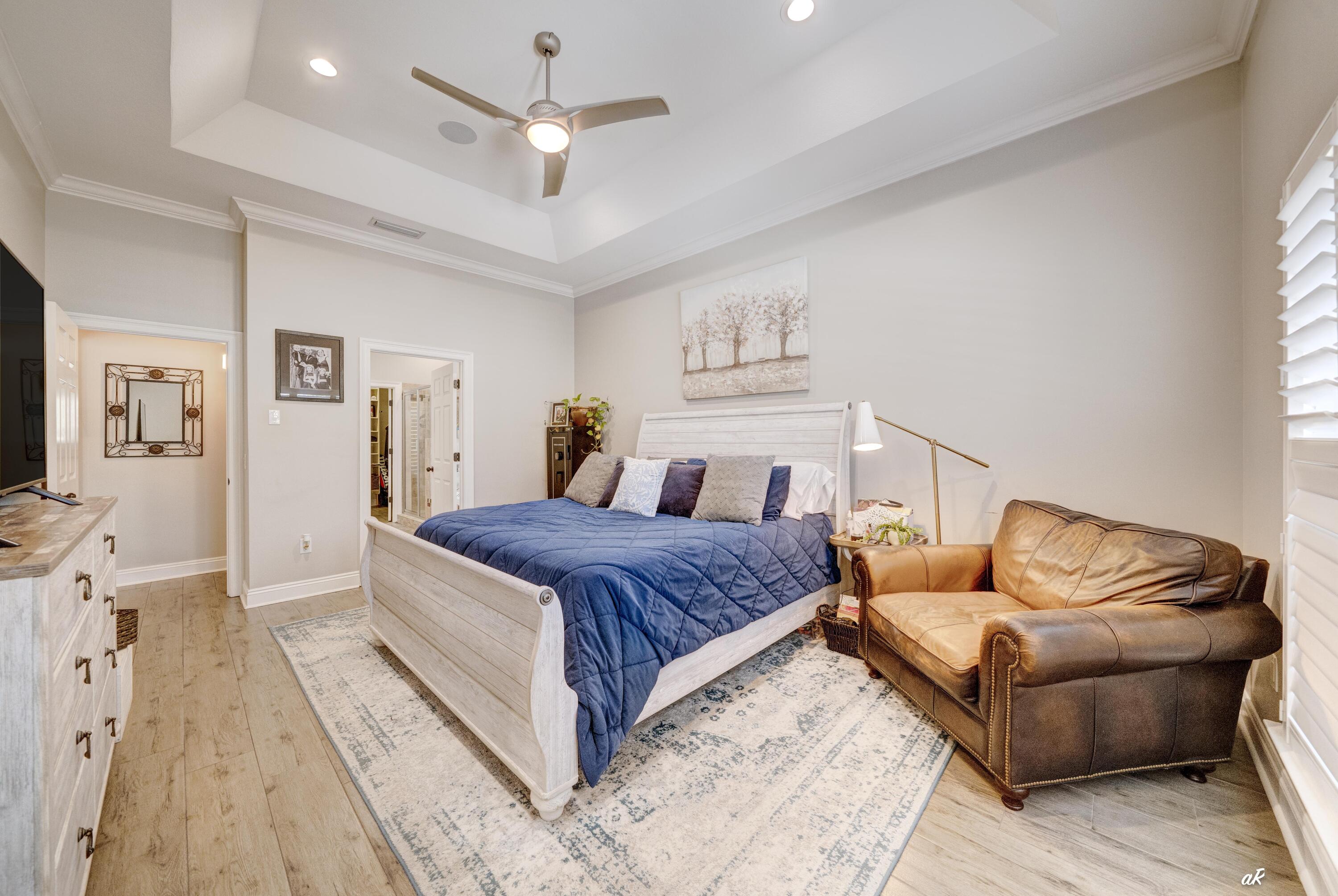 CANDLEWICK ACRES - Residential