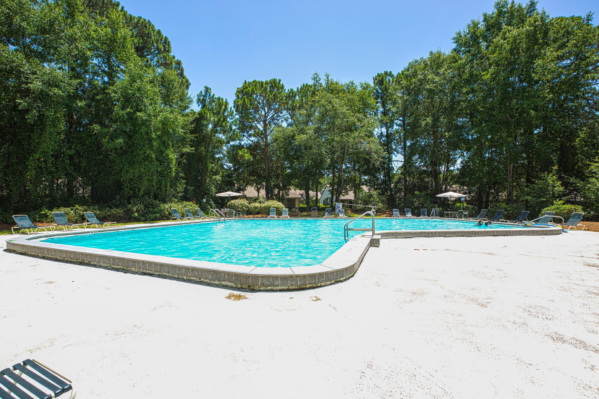 ROYAL OAK VILLAS BLUEWATER BAY - Residential