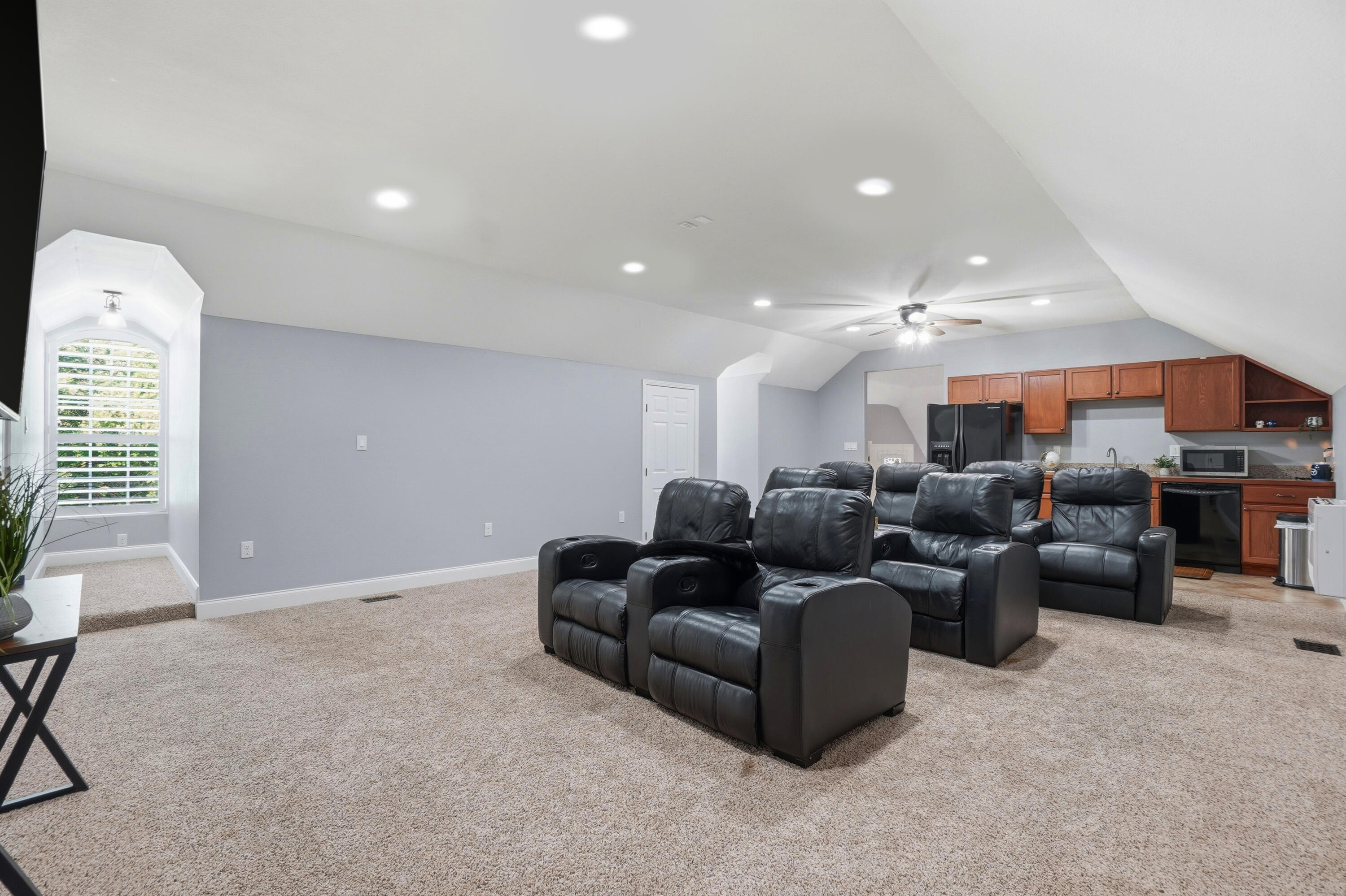 BAYSHORE PLACE PH 1 - Residential