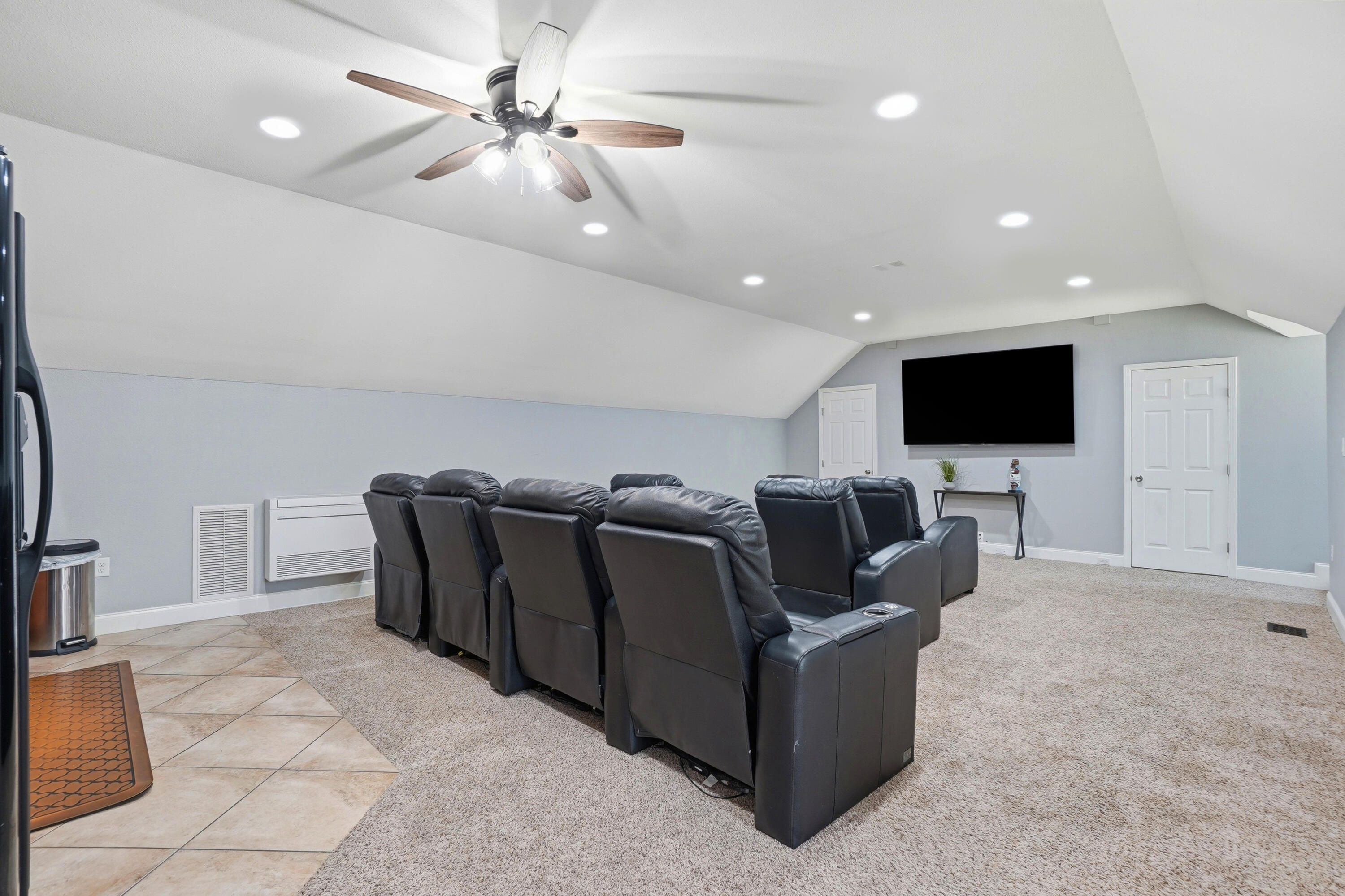 BAYSHORE PLACE PH 1 - Residential