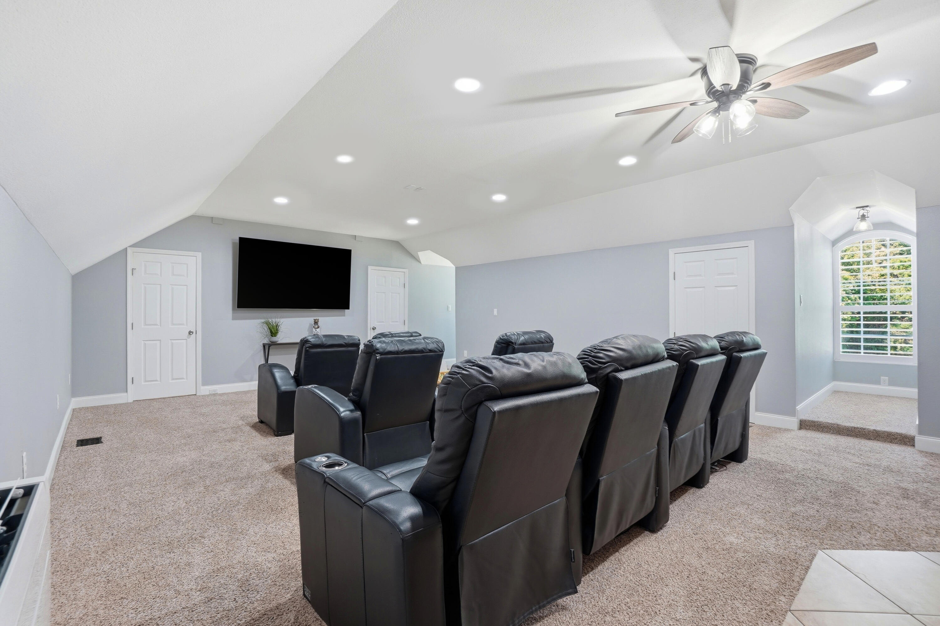 BAYSHORE PLACE PH 1 - Residential
