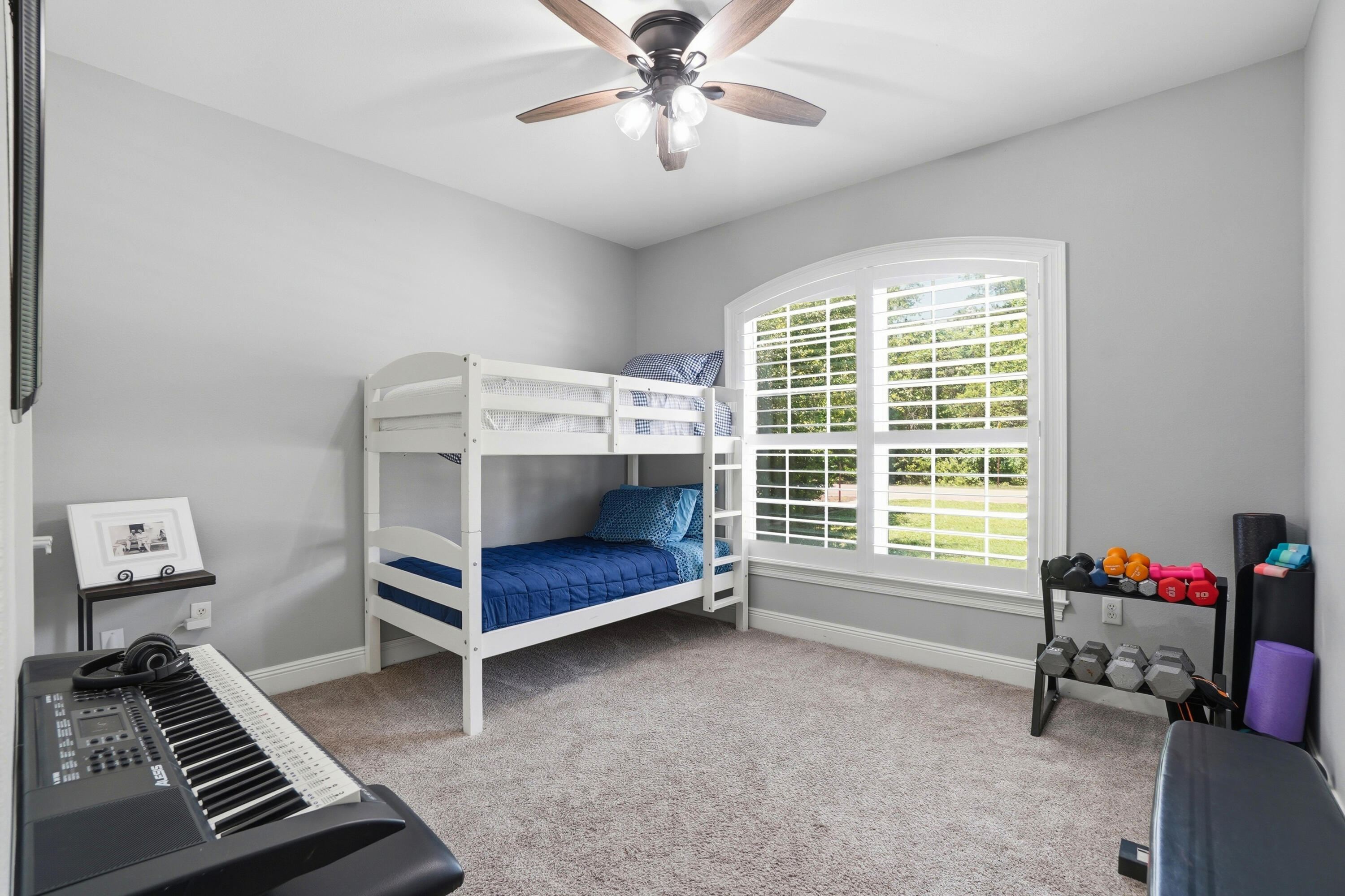BAYSHORE PLACE PH 1 - Residential