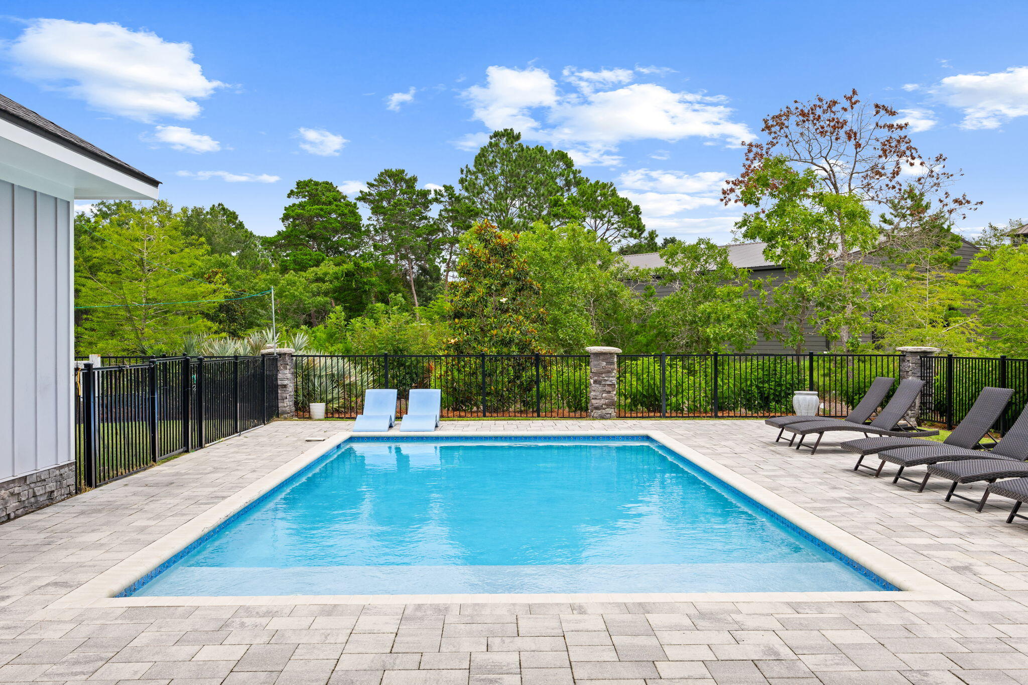 Wild Heron - Residential