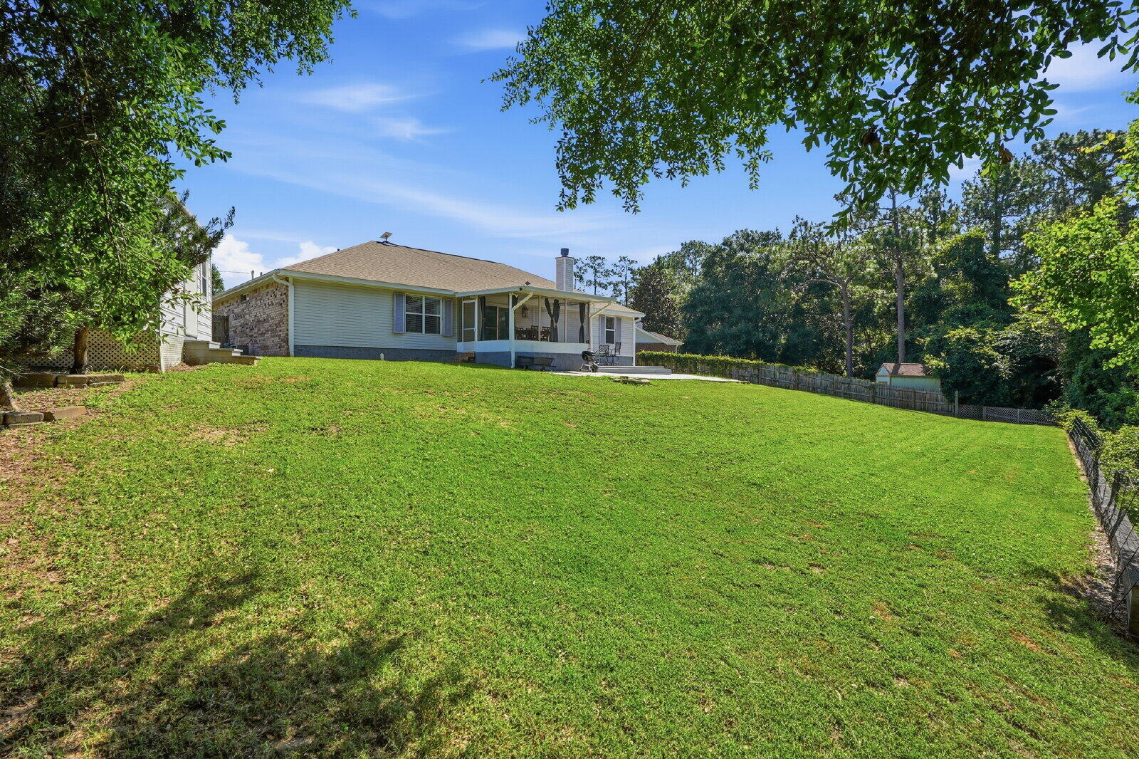 SUGAR CREEK S/D - Residential Lease