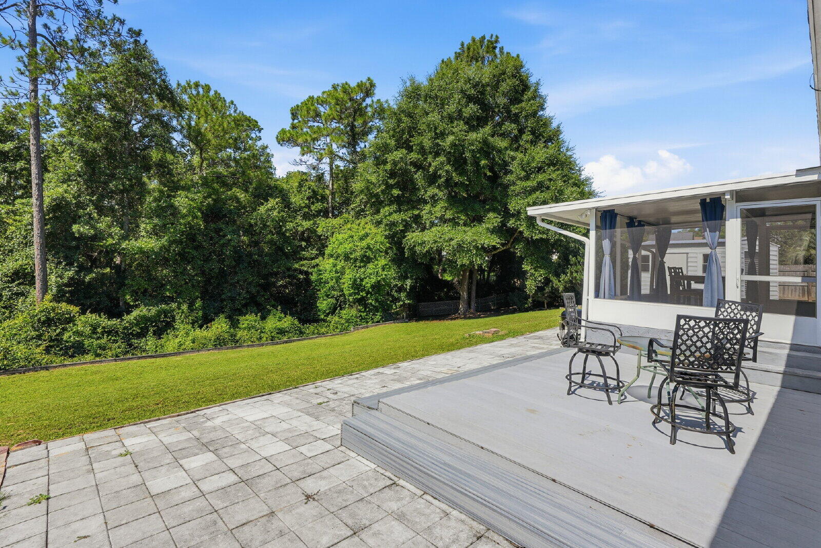 SUGAR CREEK S/D - Residential Lease