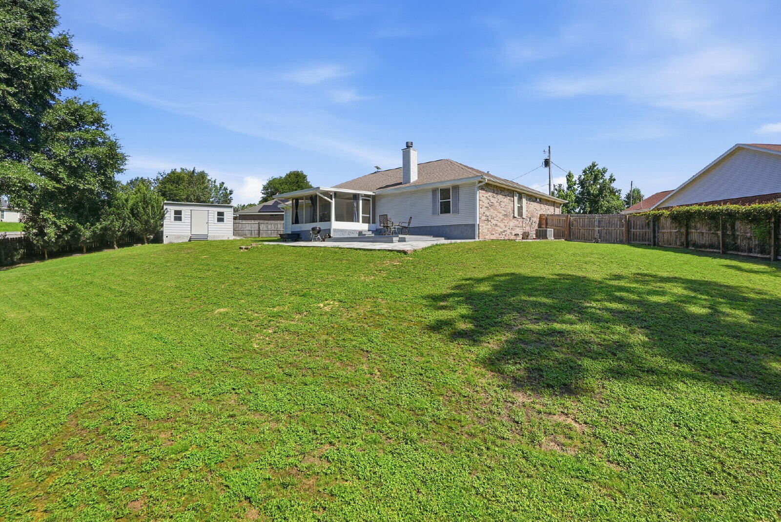 SUGAR CREEK S/D - Residential Lease