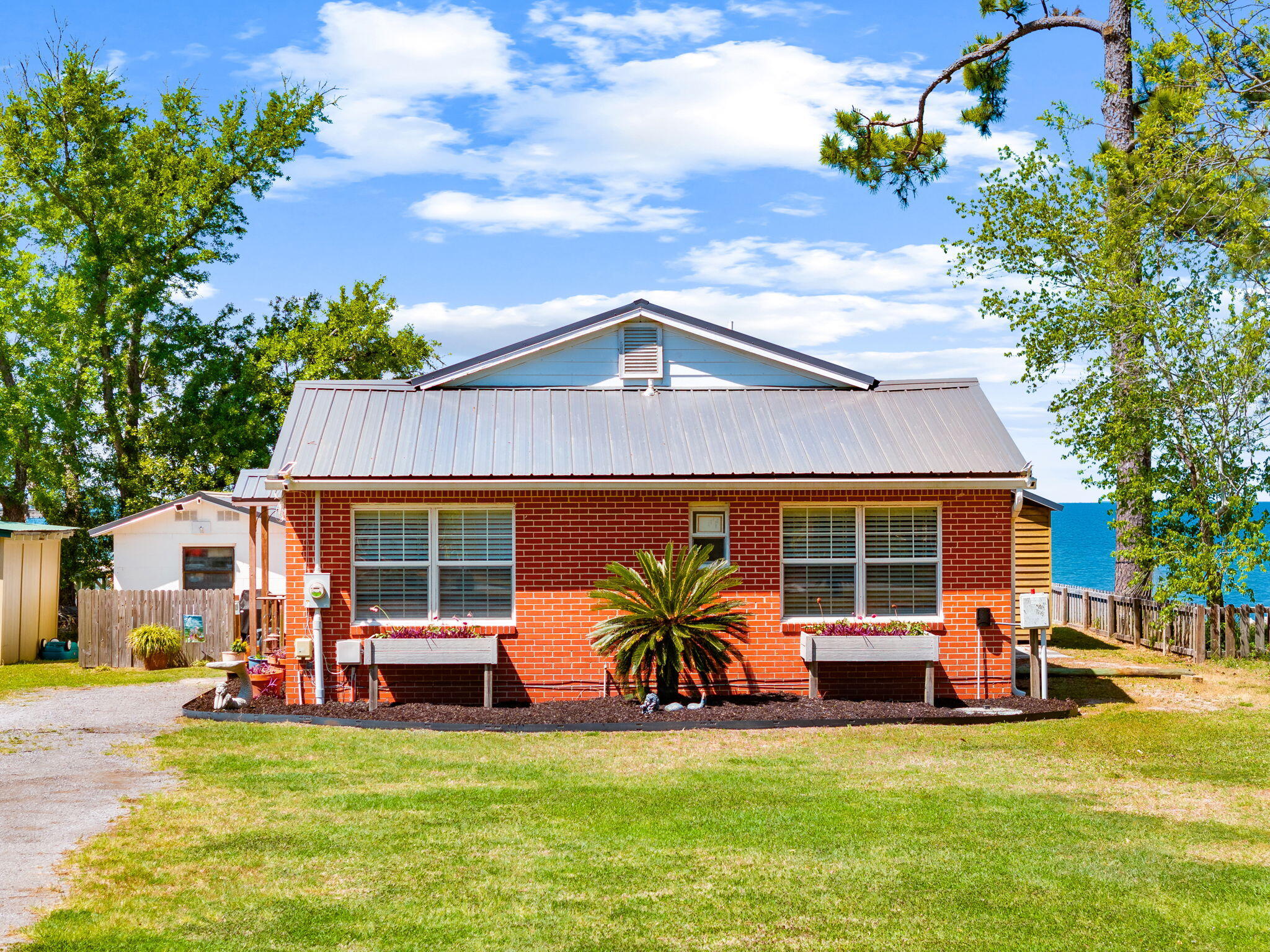 South Bay Grove Road - Residential