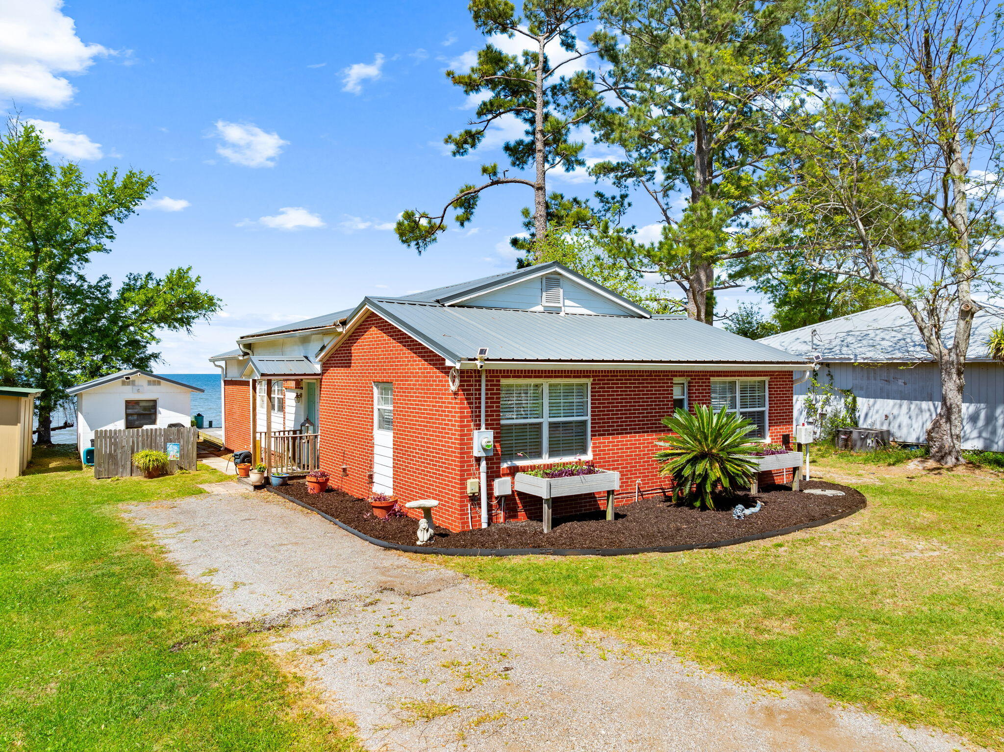 South Bay Grove Road - Residential