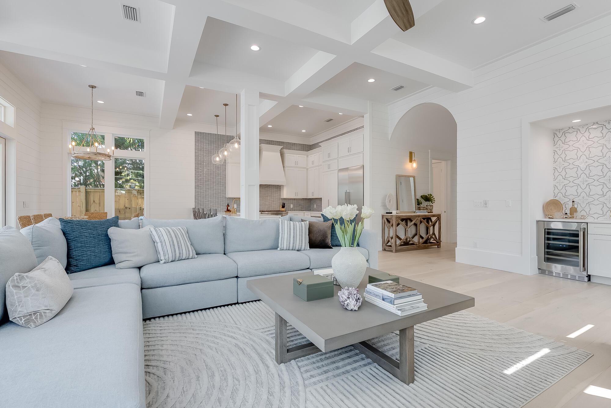 EASTERN LAKE S/D - Residential