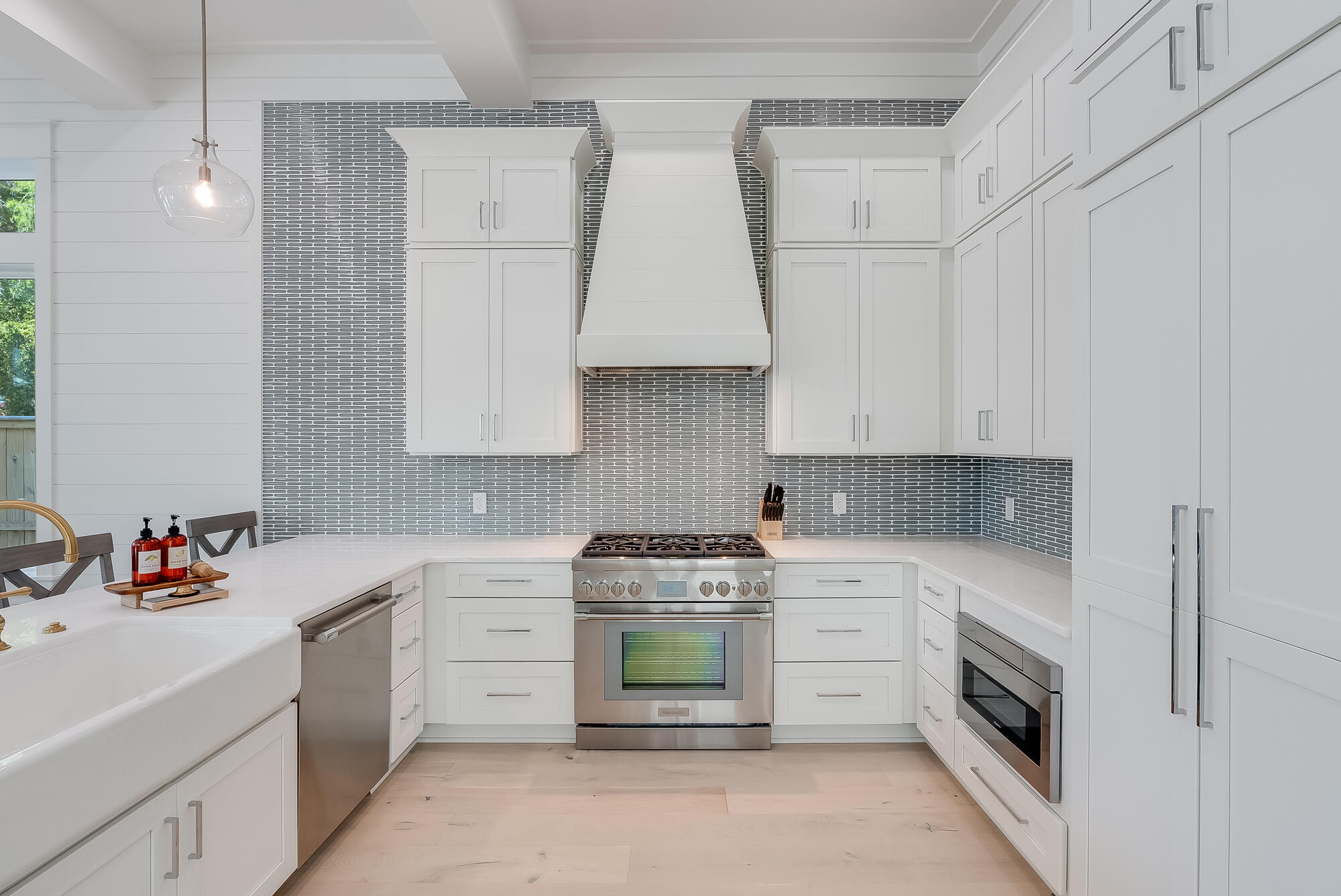 EASTERN LAKE S/D - Residential