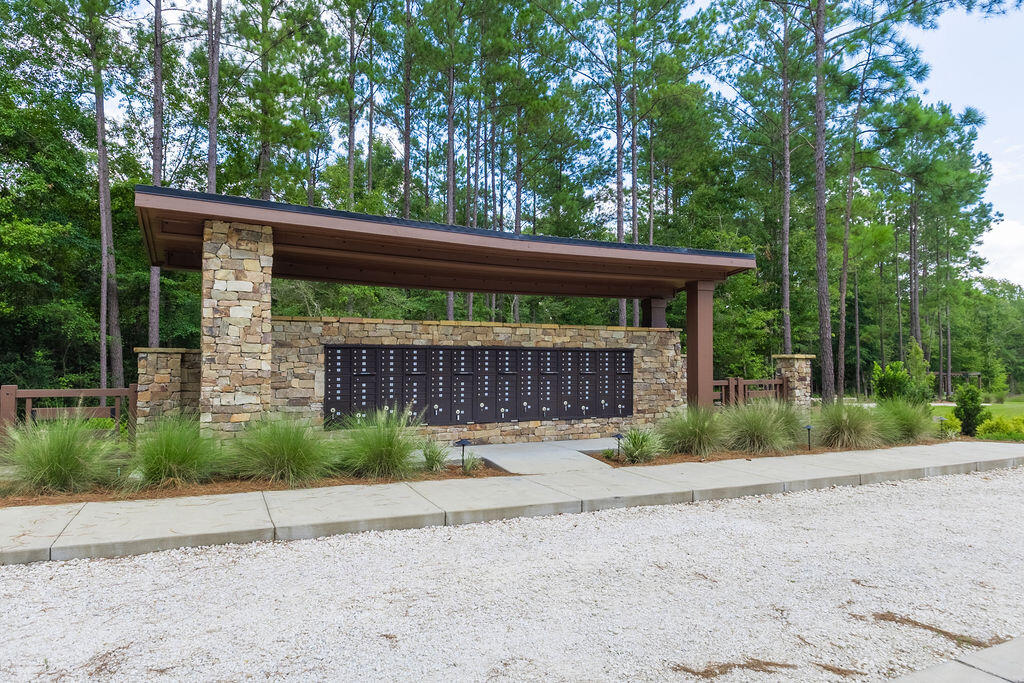 NatureWalk at Pond Creek - Land