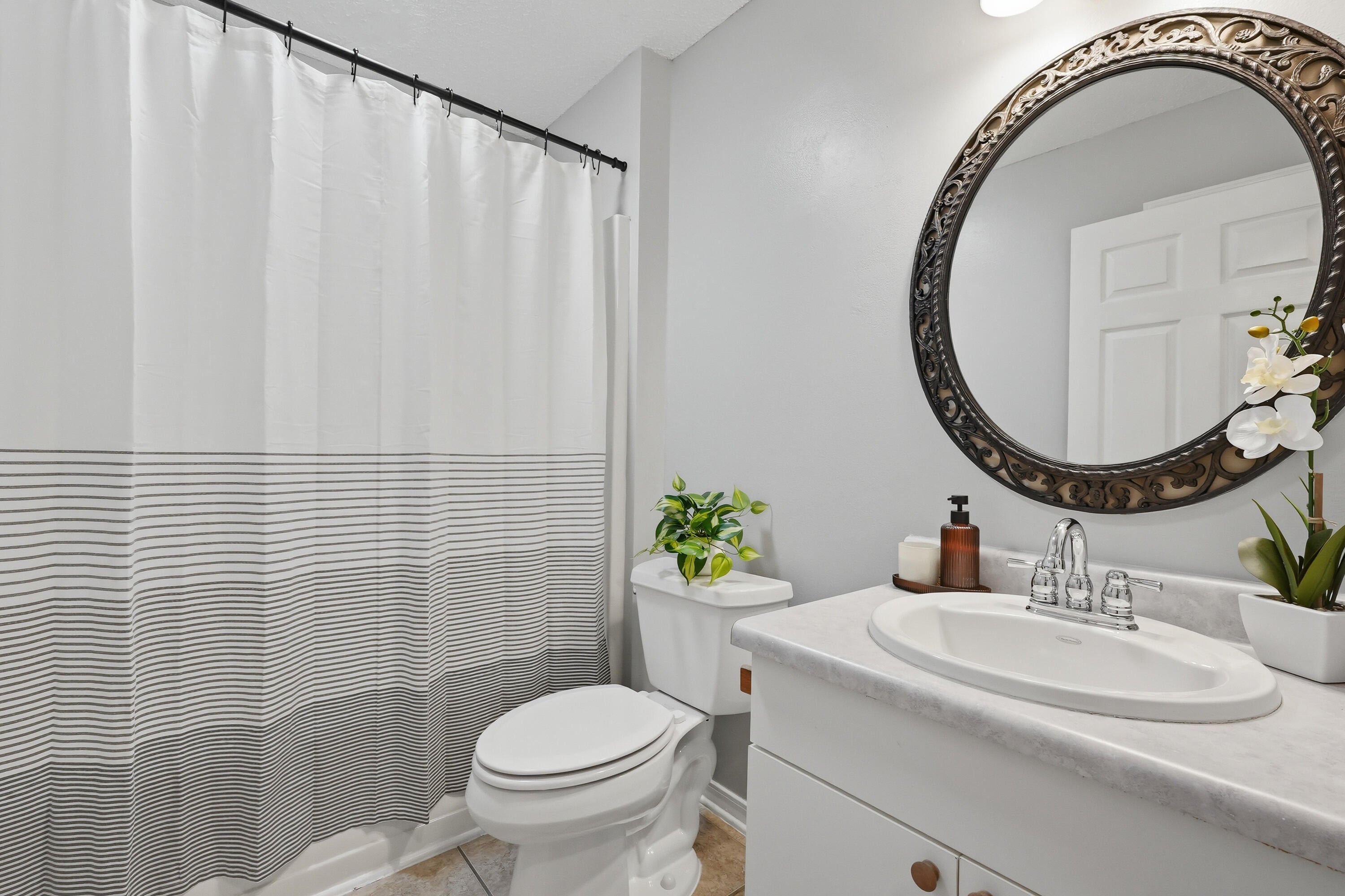 COUNTRYVIEW ESTATES 4TH ADDN PH 4 - Residential