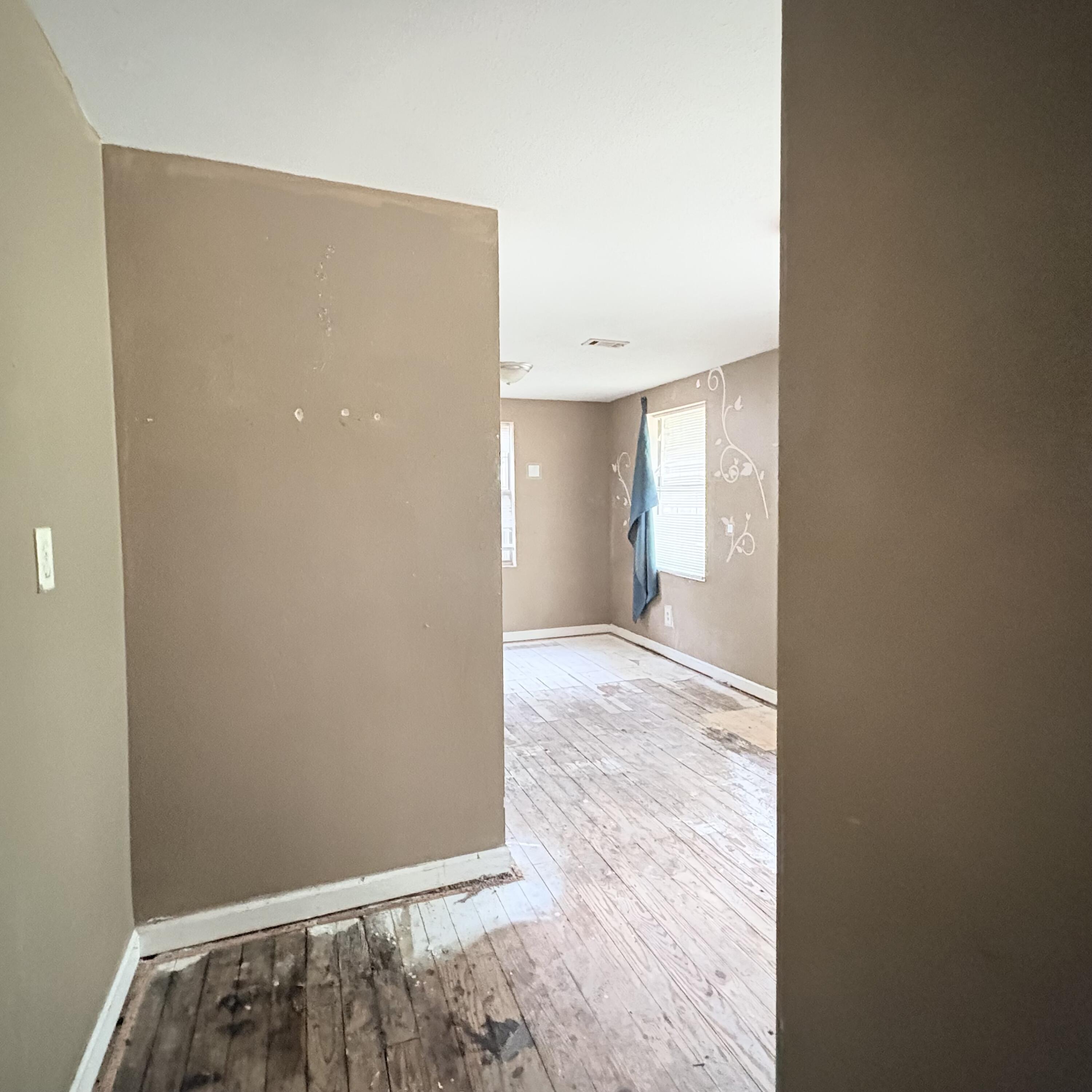 METES & BOUNDS - Residential
