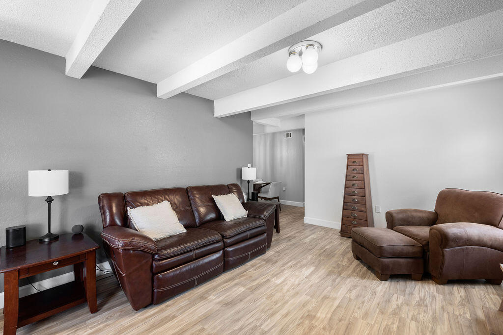 SOUTHVIEW ESTATES - Residential