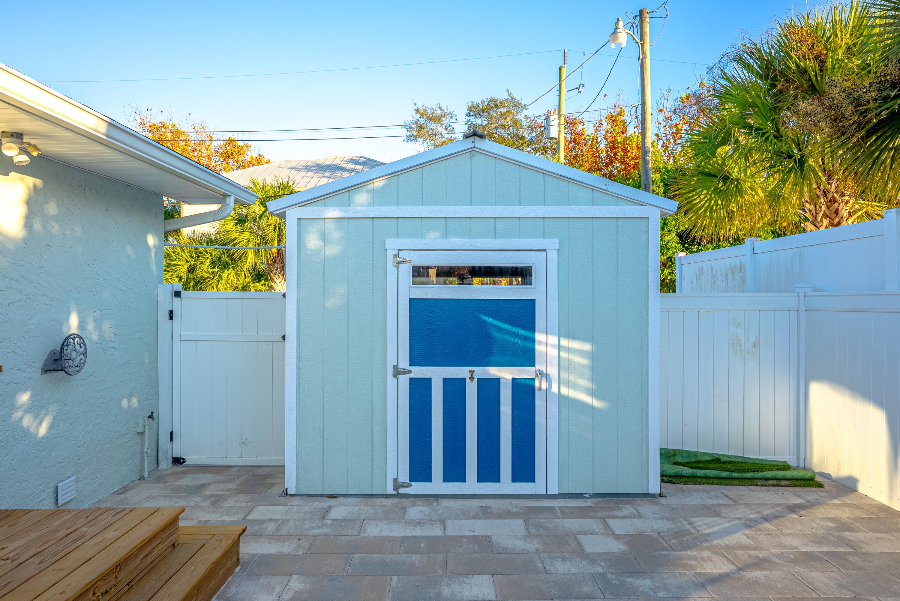 LAGUNA BEACH ESTATES 2ND ADDN - Residential Lease