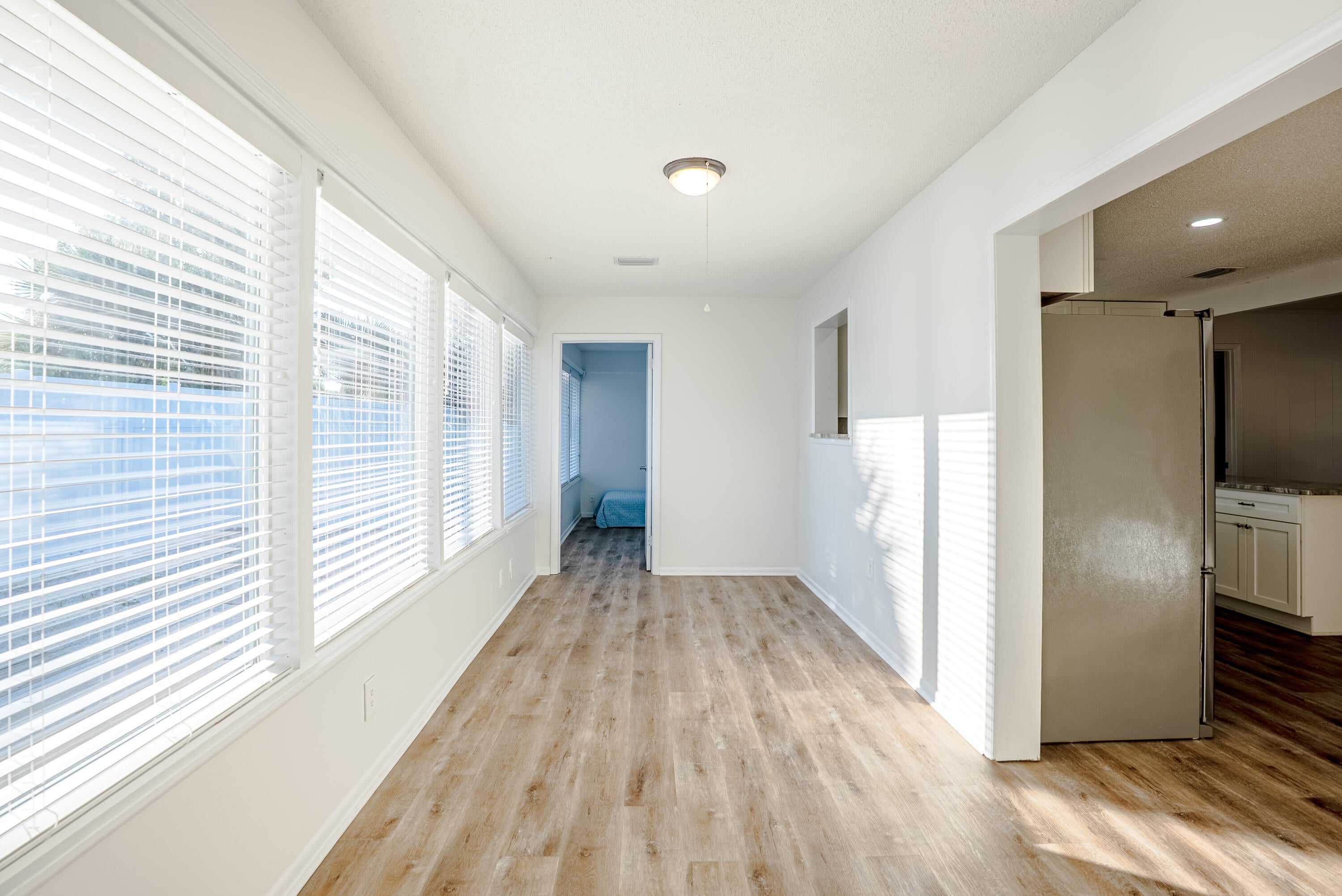 LAGUNA BEACH ESTATES 2ND ADDN - Residential Lease