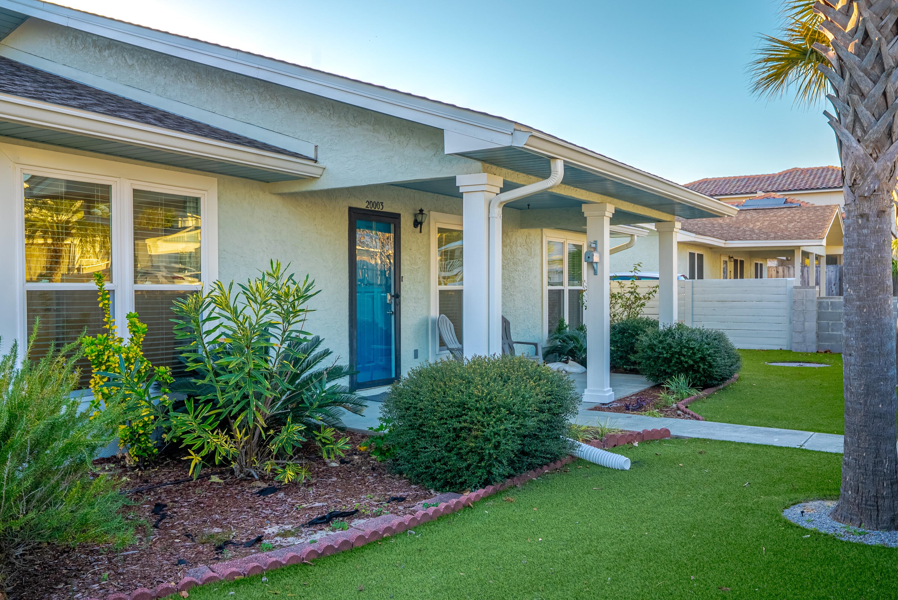 LAGUNA BEACH ESTATES 2ND ADDN - Residential Lease