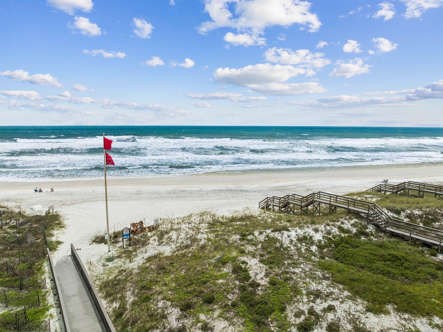 BEACHSIDE VILLAS CONDO - Residential