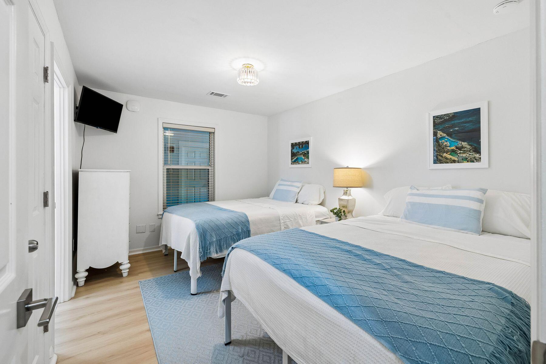 BEACHSIDE VILLAS CONDO - Residential