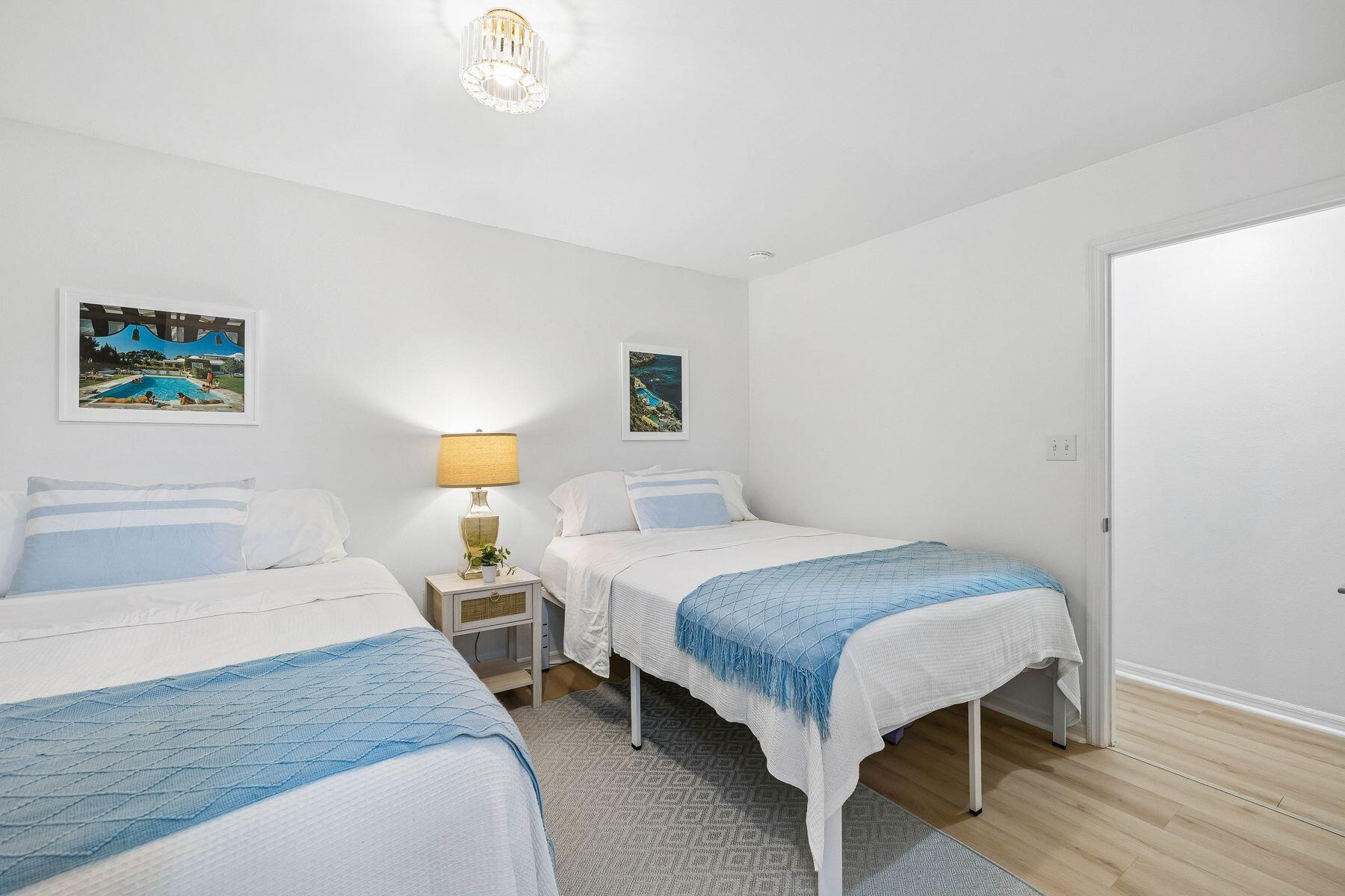 BEACHSIDE VILLAS CONDO - Residential