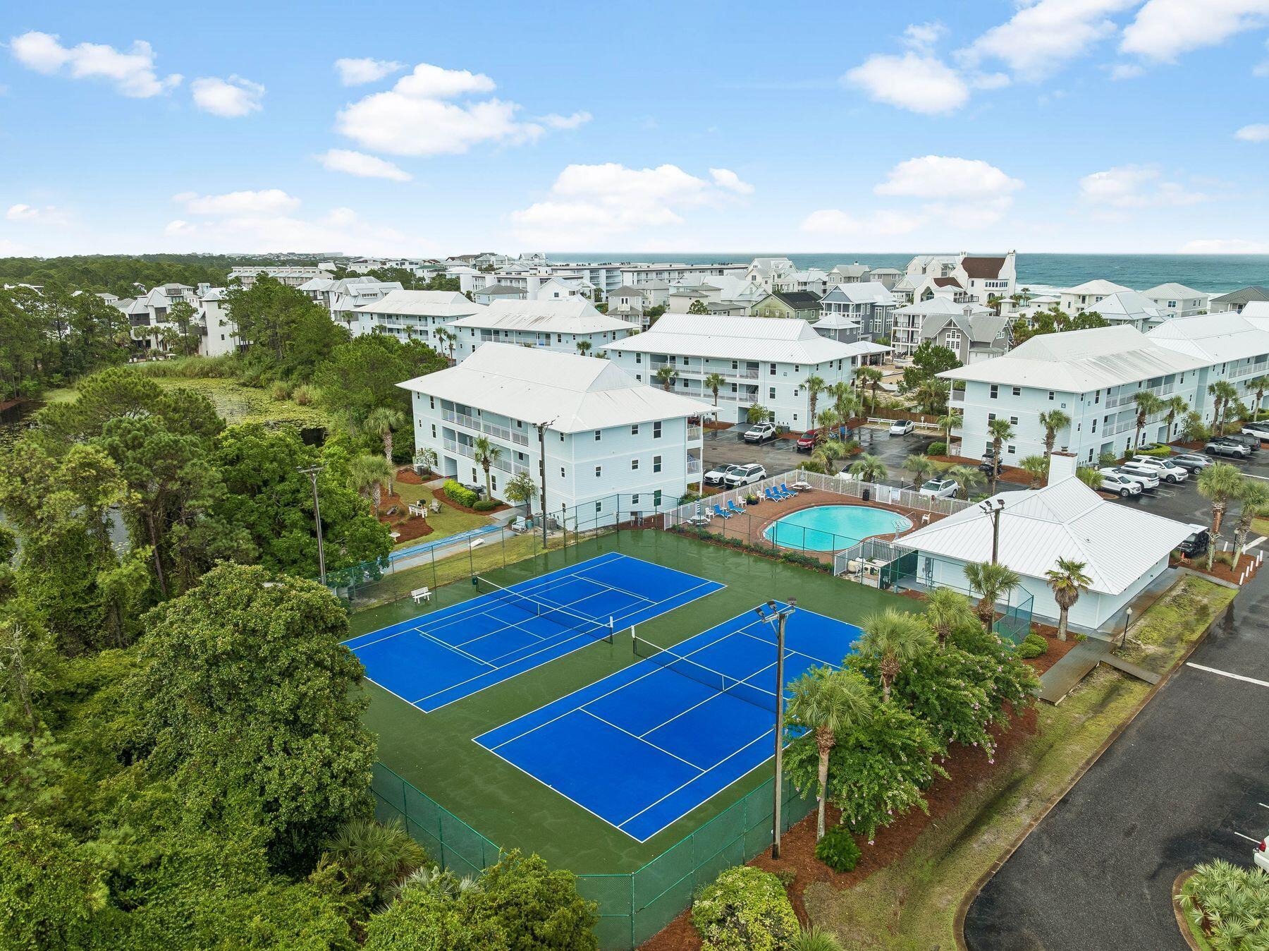 BEACHSIDE VILLAS CONDO - Residential