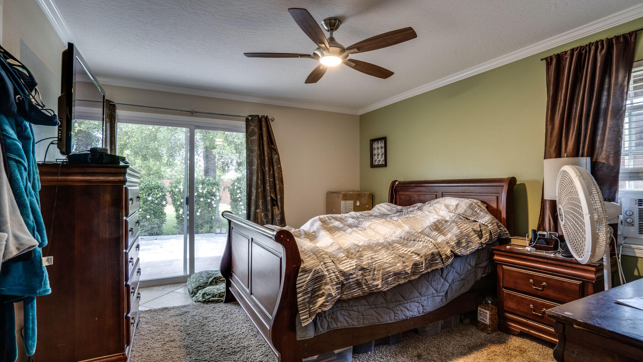 TANGLEWOOD S/D 1ST ADDN - Residential