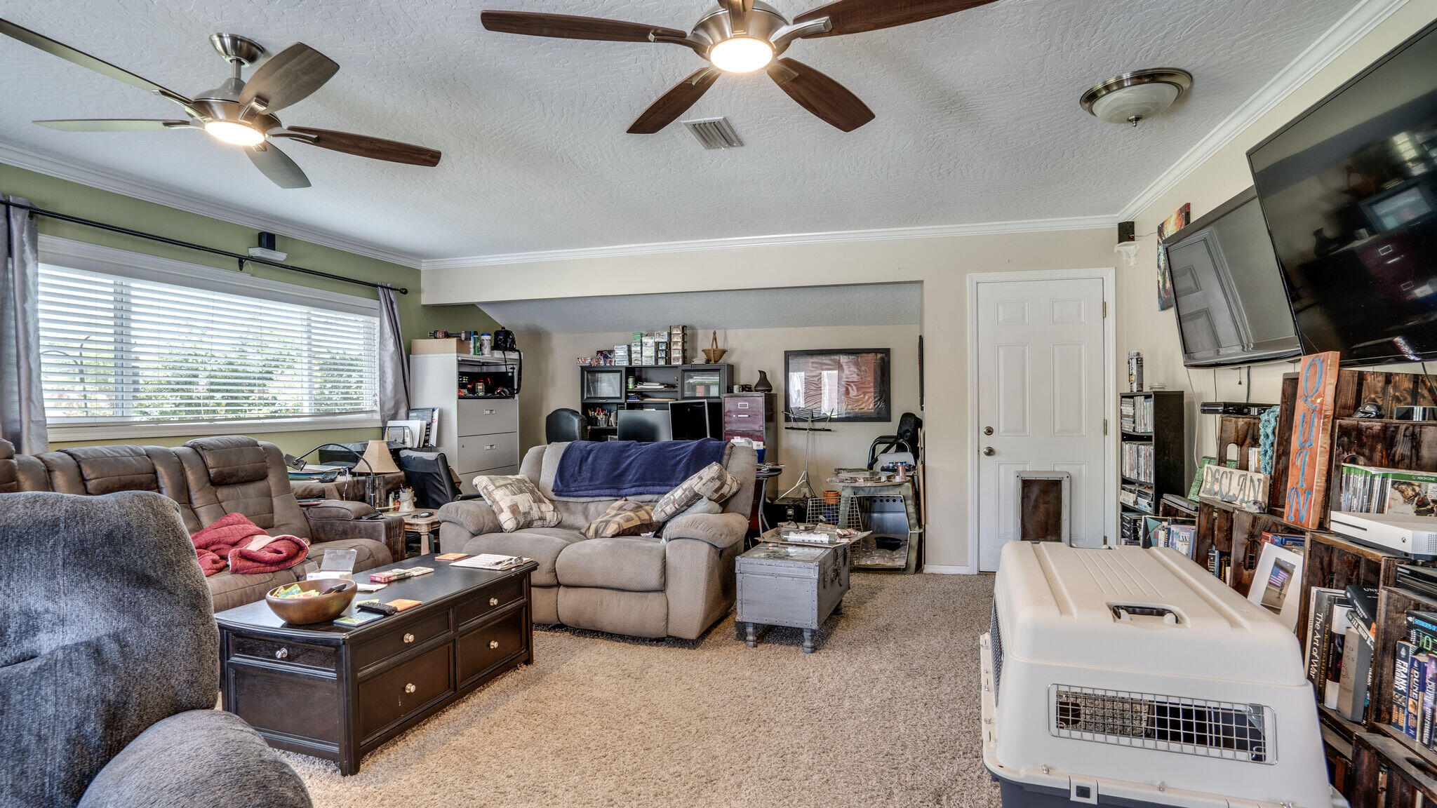 TANGLEWOOD S/D 1ST ADDN - Residential