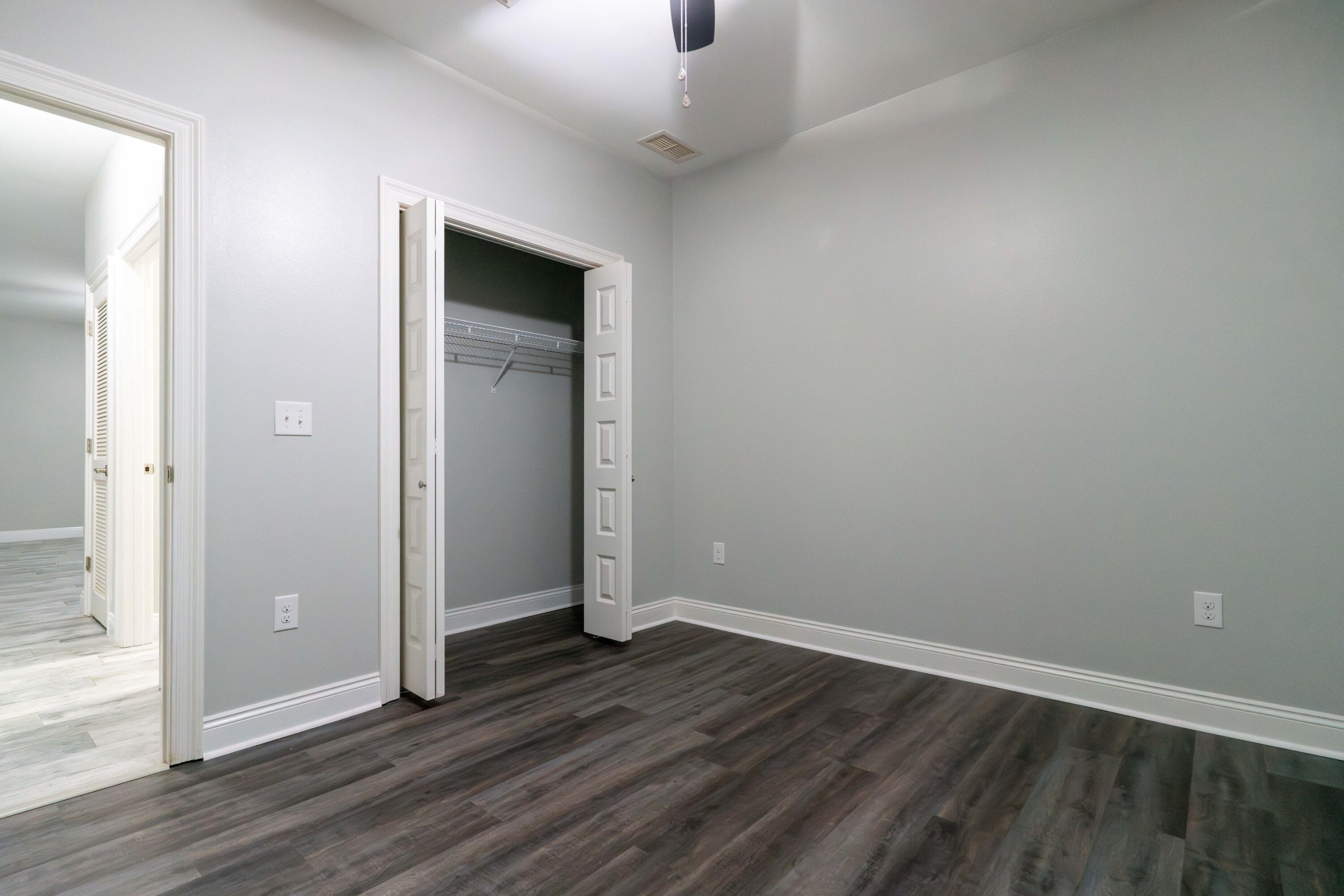 CRESCENT SHORES - Residential