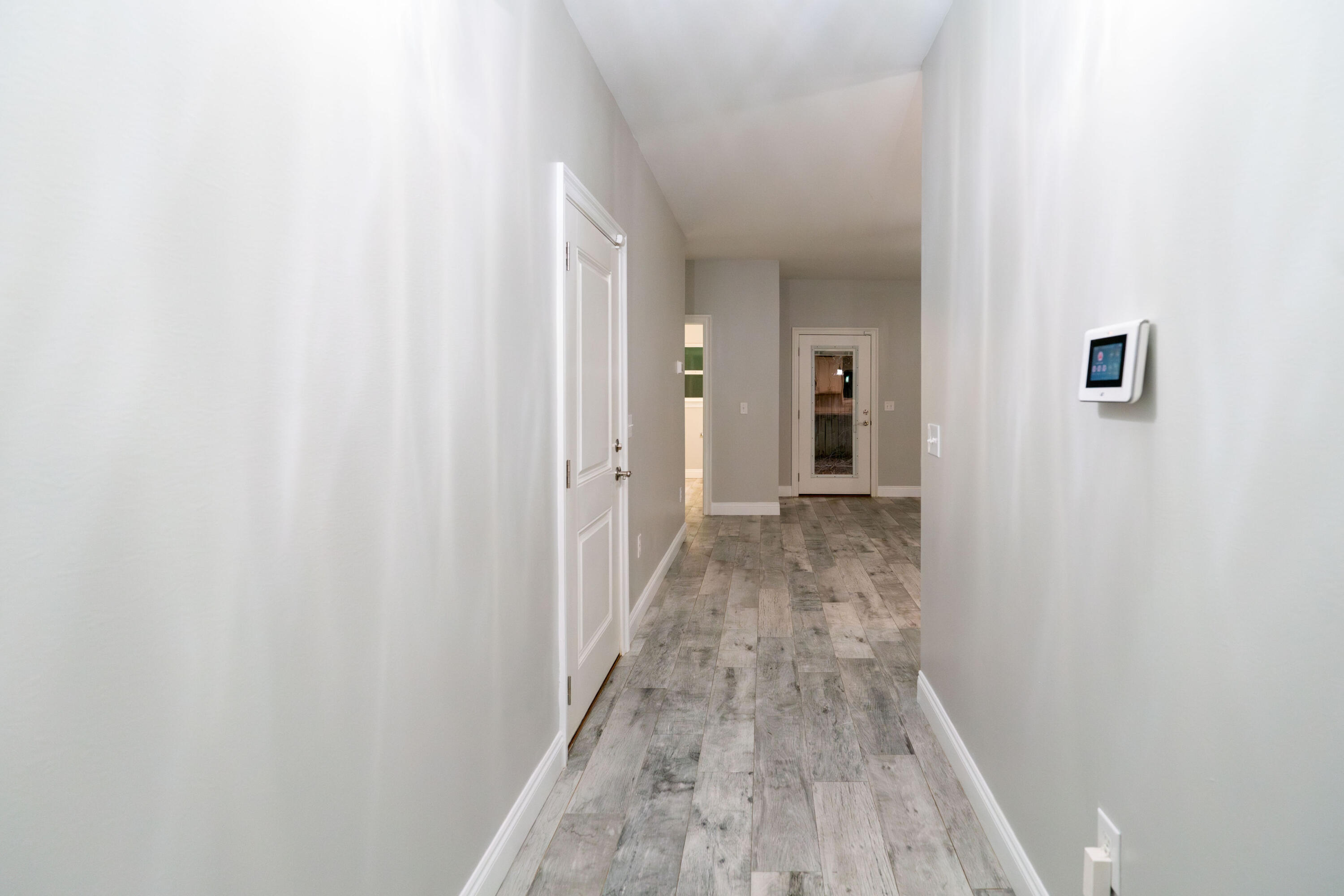 CRESCENT SHORES - Residential