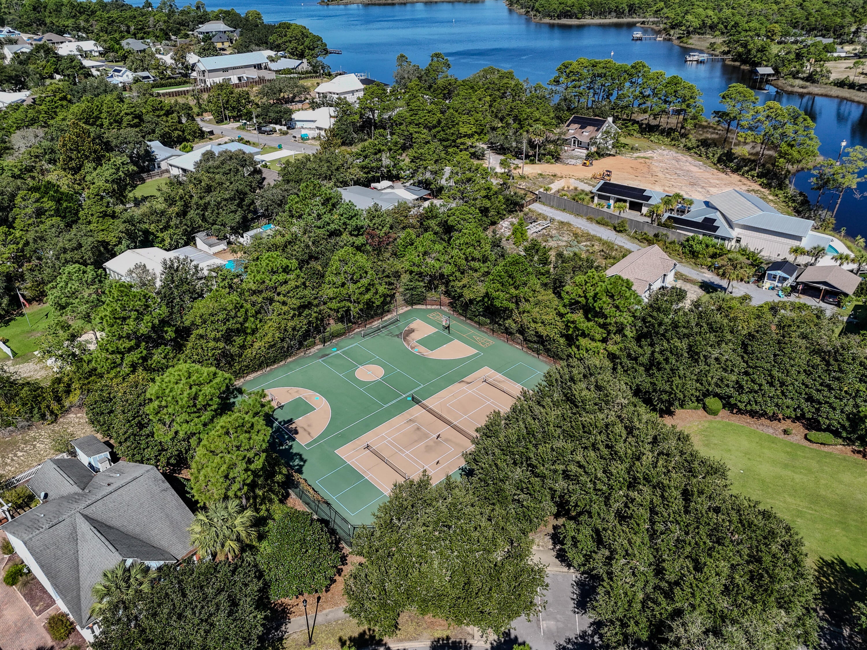 TURTLE COVE - Residential
