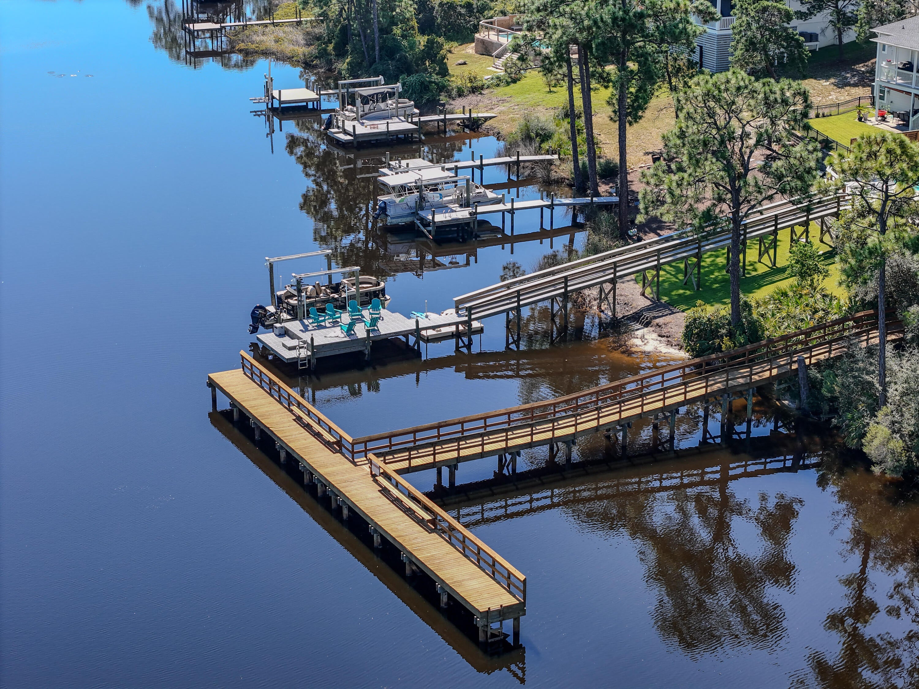 TURTLE COVE - Residential