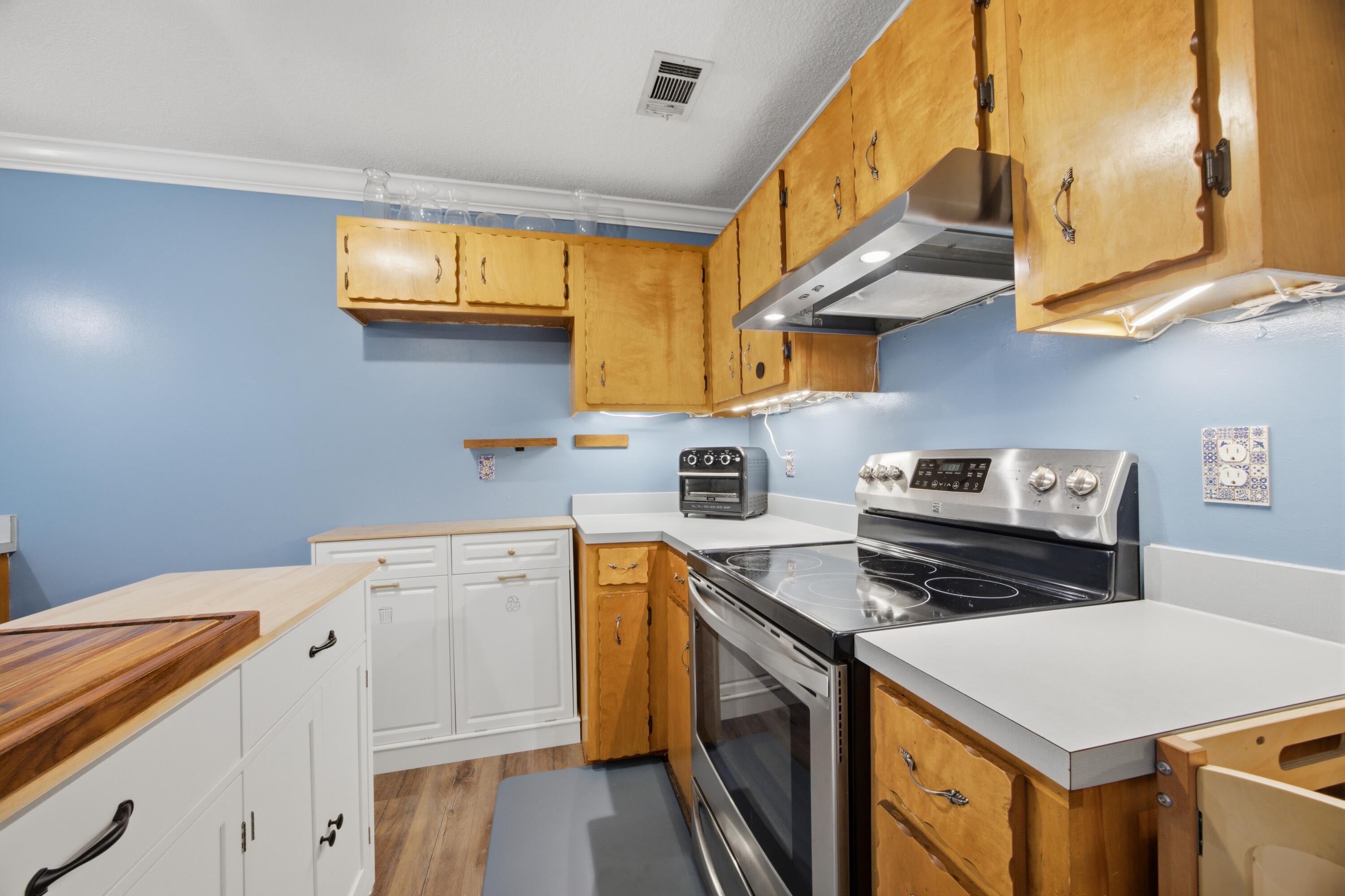 NATHEY ESTATES - Residential
