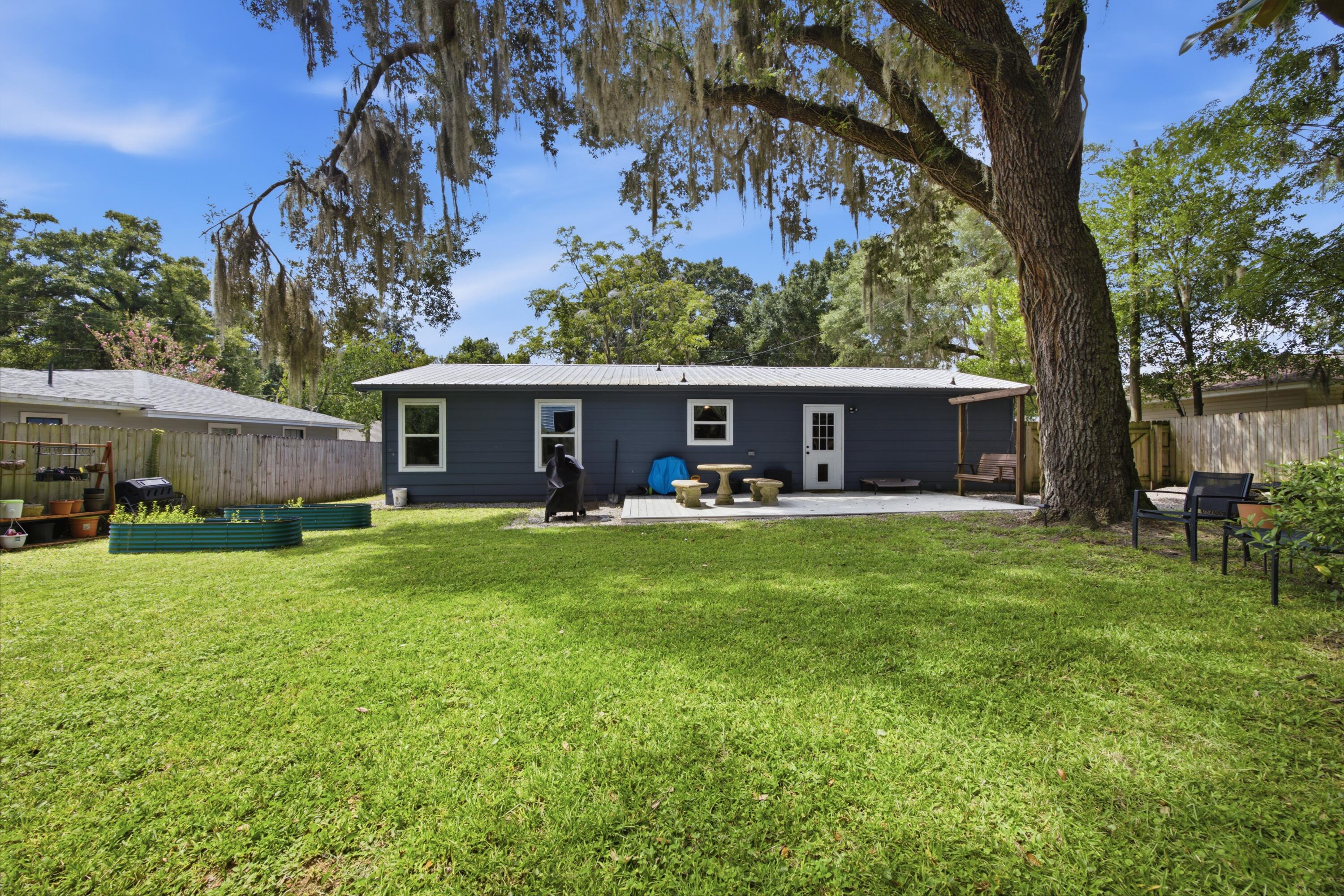 NATHEY ESTATES - Residential