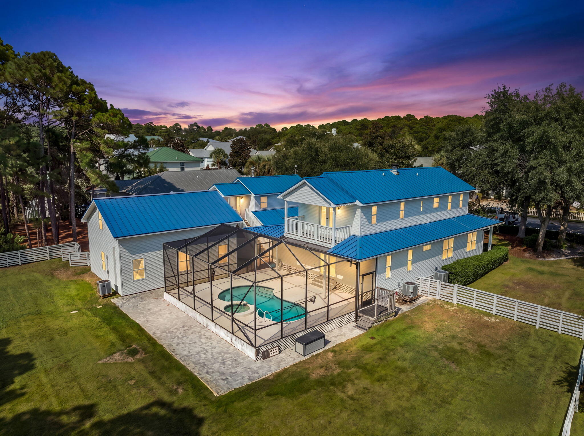 SEA DUNES - Residential