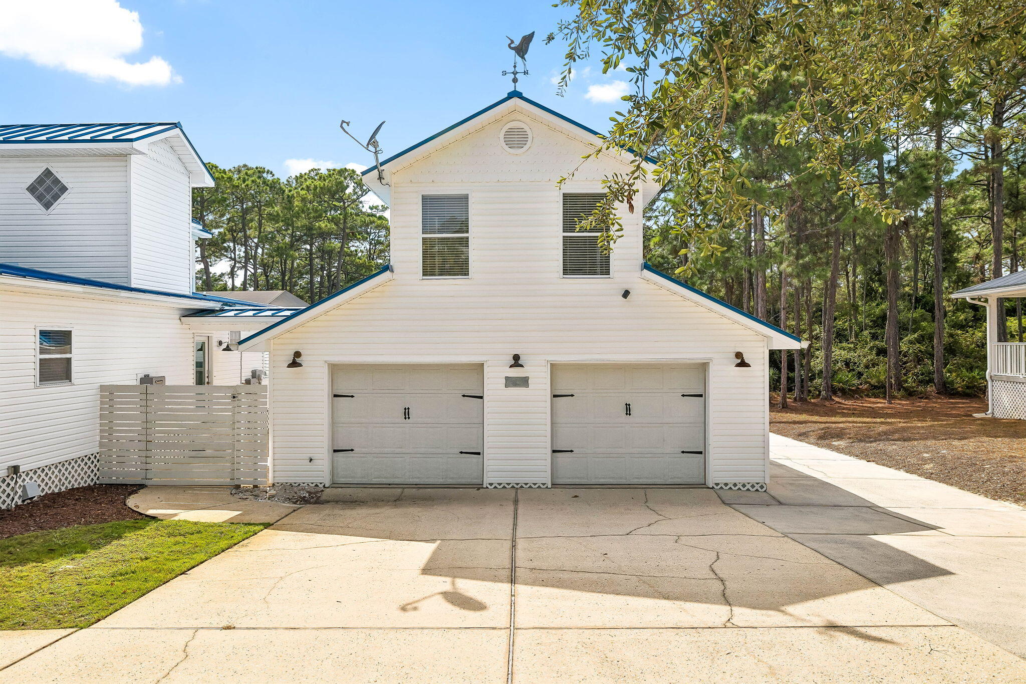 SEA DUNES - Residential