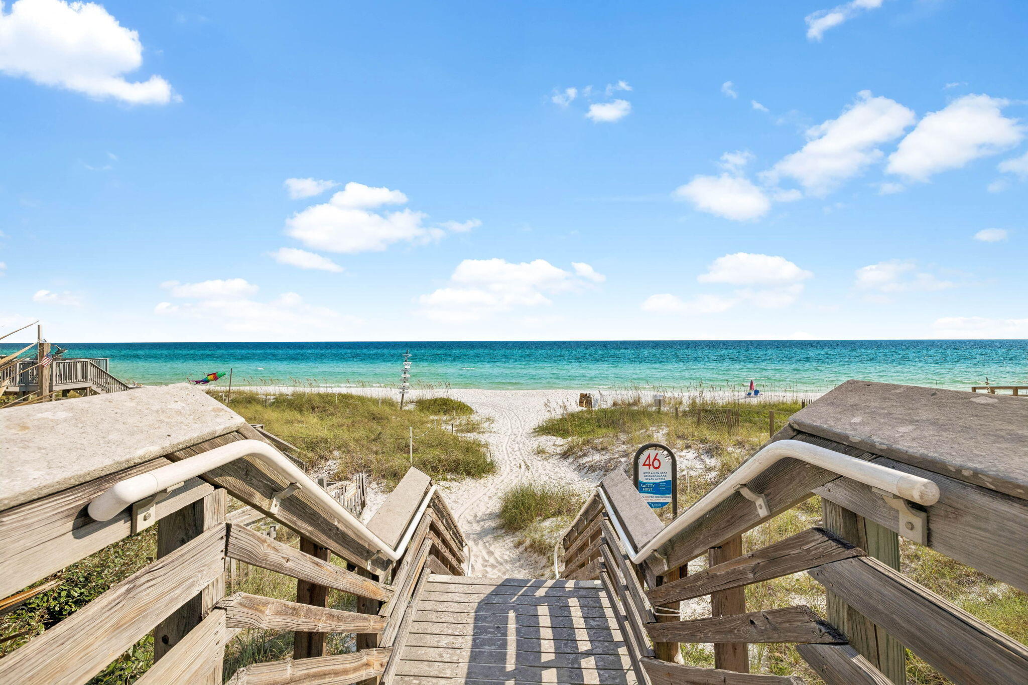 SEA DUNES - Residential