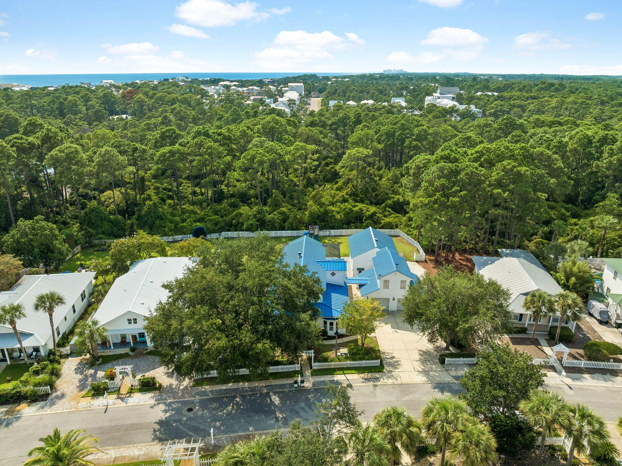 SEA DUNES - Residential